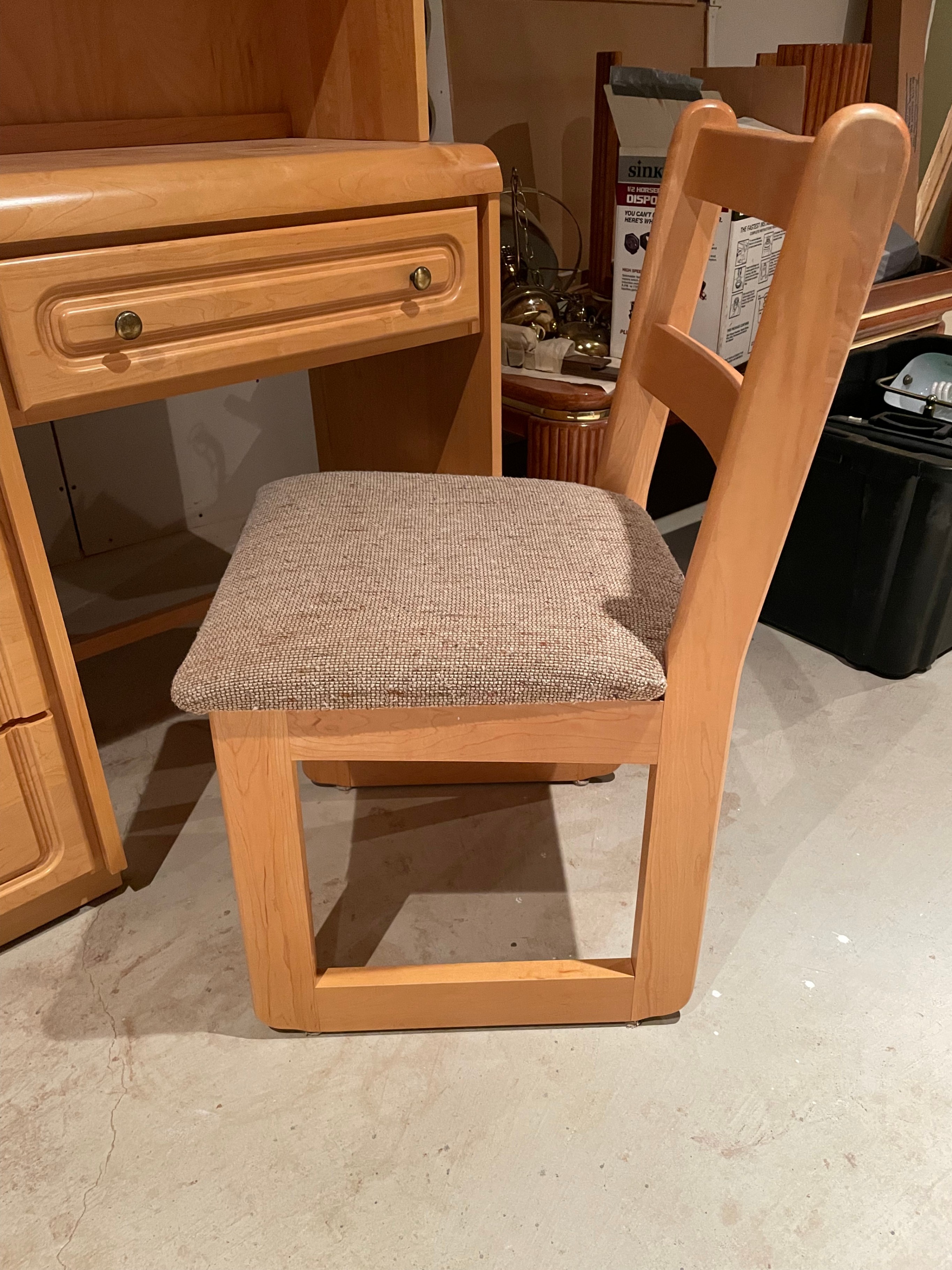 Solid wood desk, bookcase, and chair - photo 2