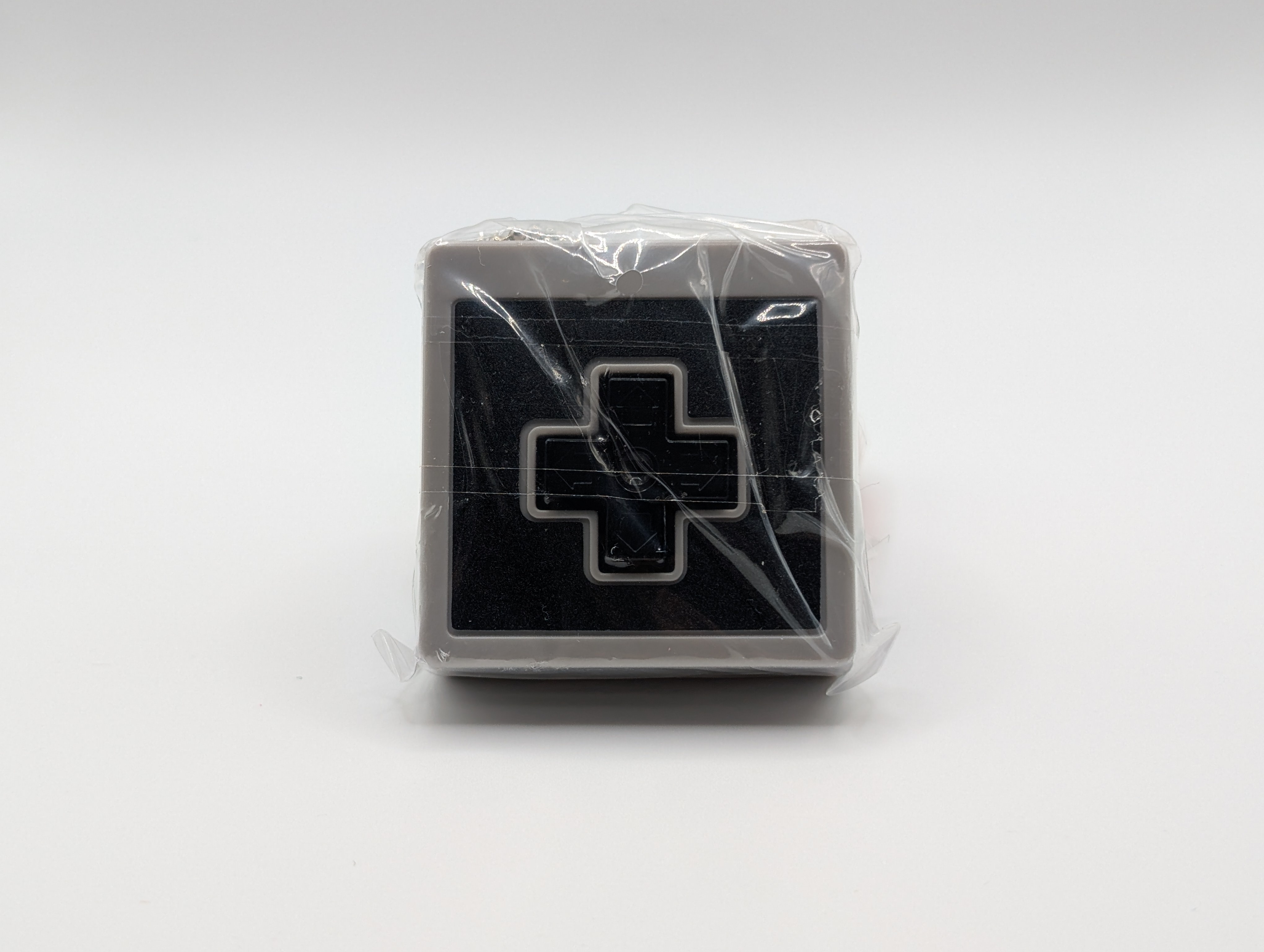 Nintendo Capsule Toy Controller Button Key Chain NES - photo 2