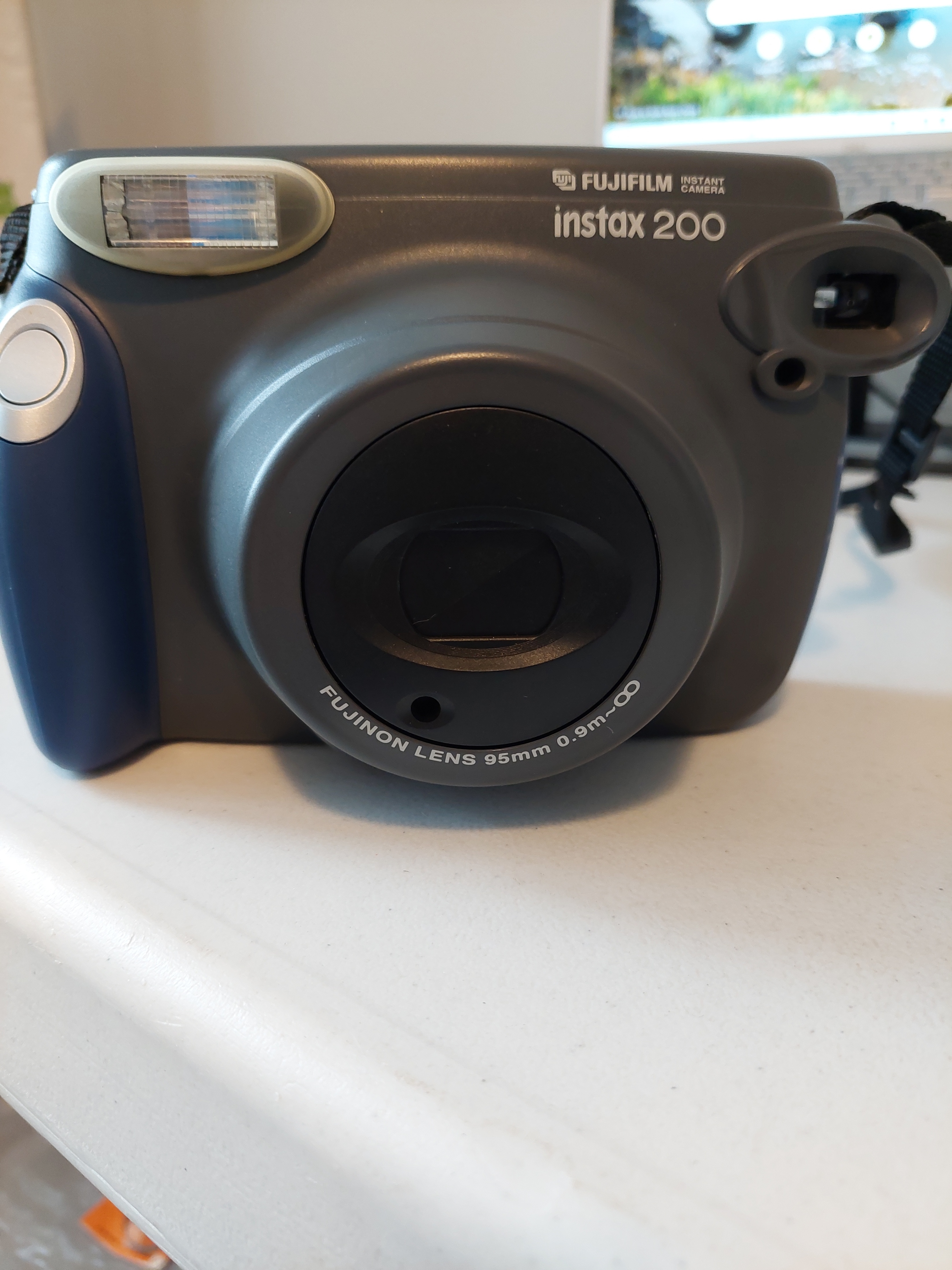 Fujifilm Instax 200 Instant Camera