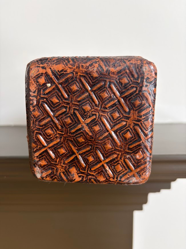 Vintage Leather-wrapped Bottle - photo 5
