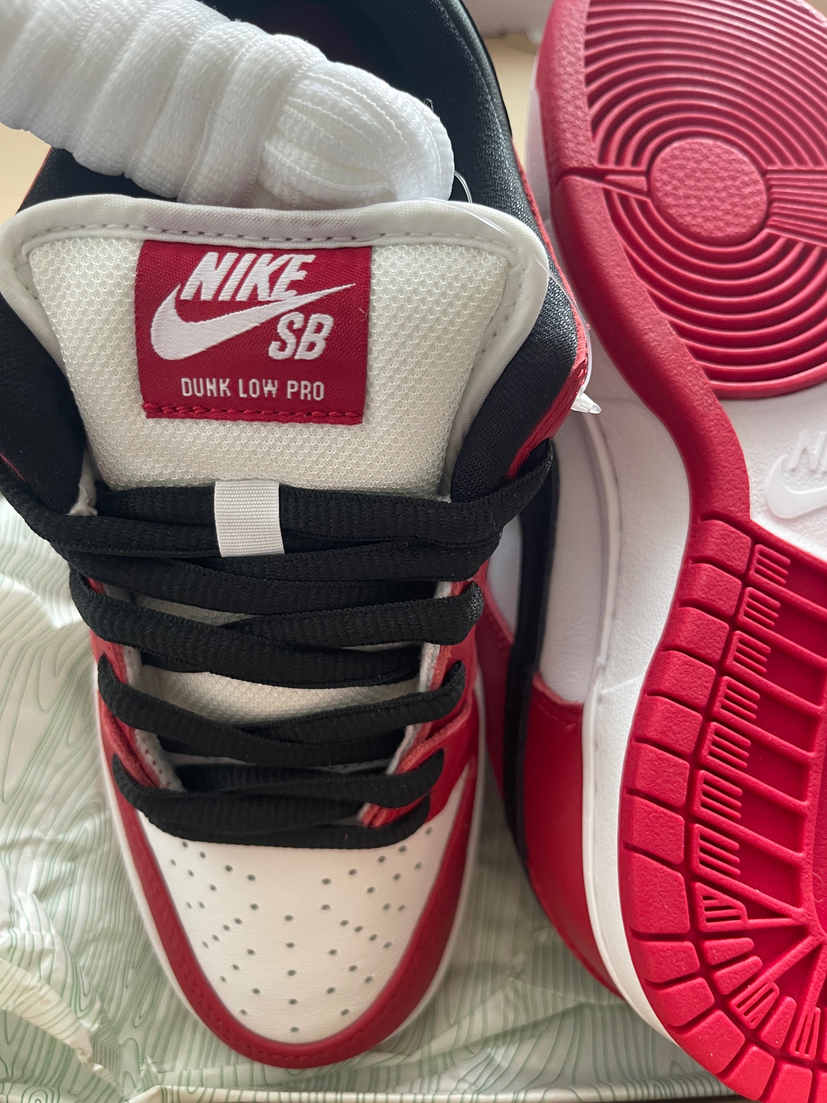 New Nike SB Dunk Low "Chicago" J-Pack - Size 5.5W / 4M - photo 3