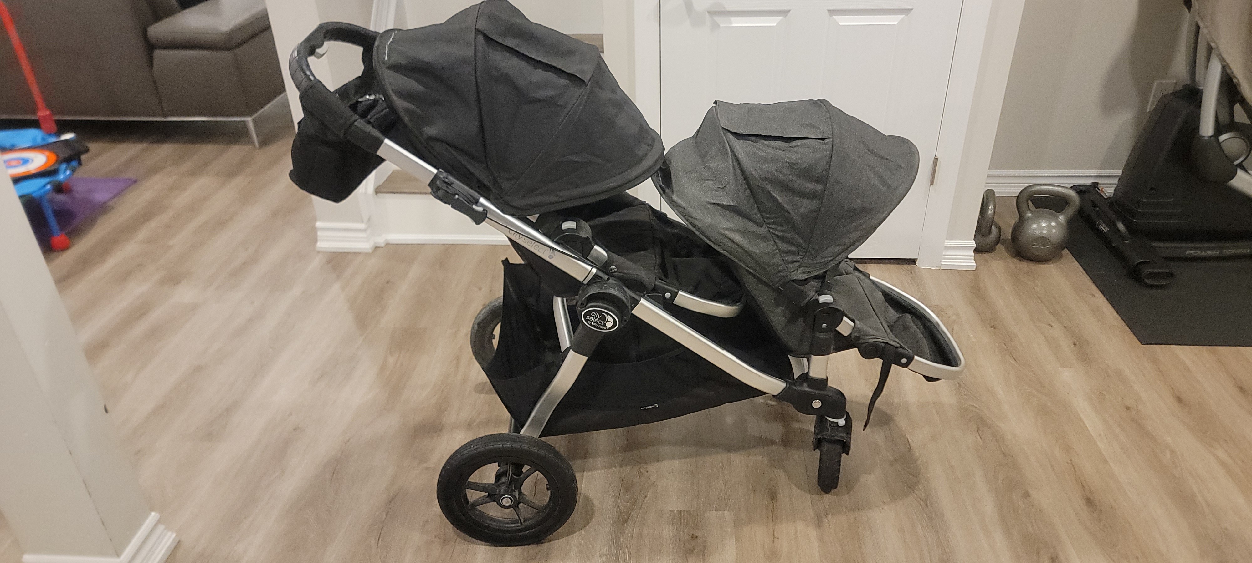 City Select stroller with cover (with second seat) - photo 2
