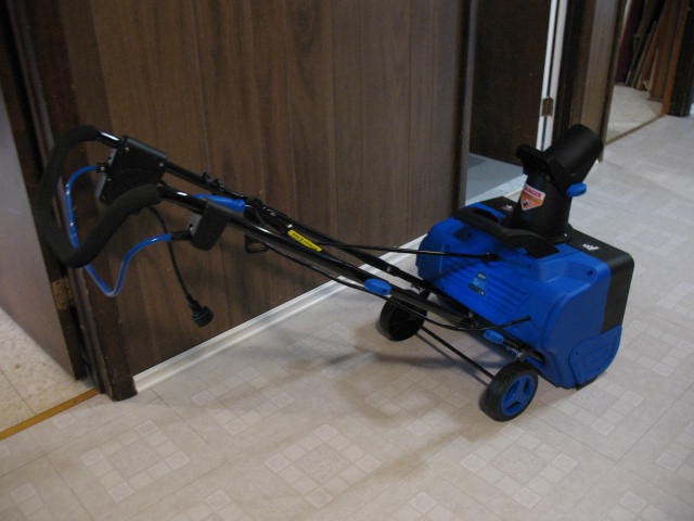 20 Inch Corded Snowblower, BRAND NEW - photo 2