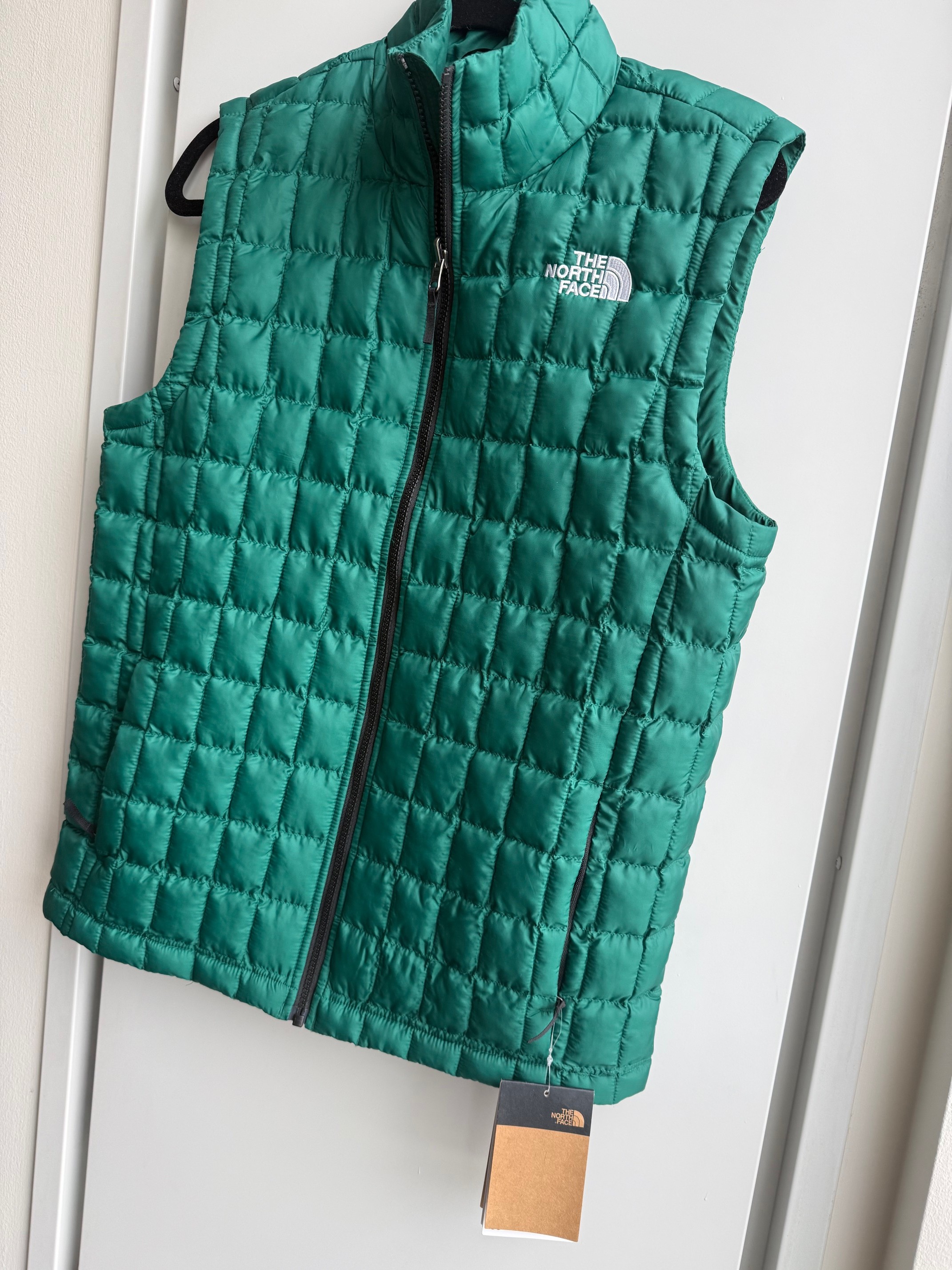 The North Face Green Quilted Vest - Men's Size Small - photo 3