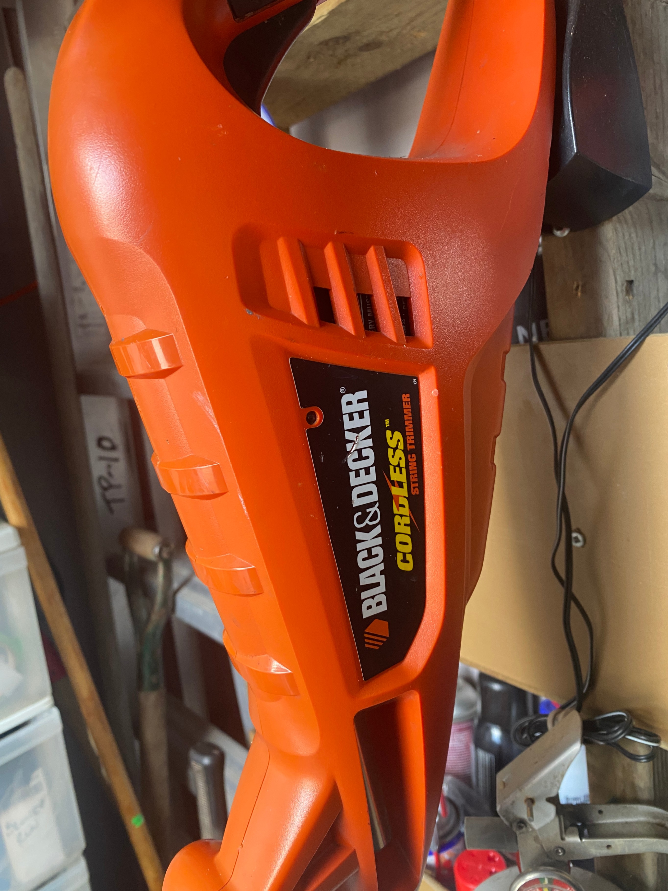 BLACK+DECKER Cordless Grass Trimmer - photo 3