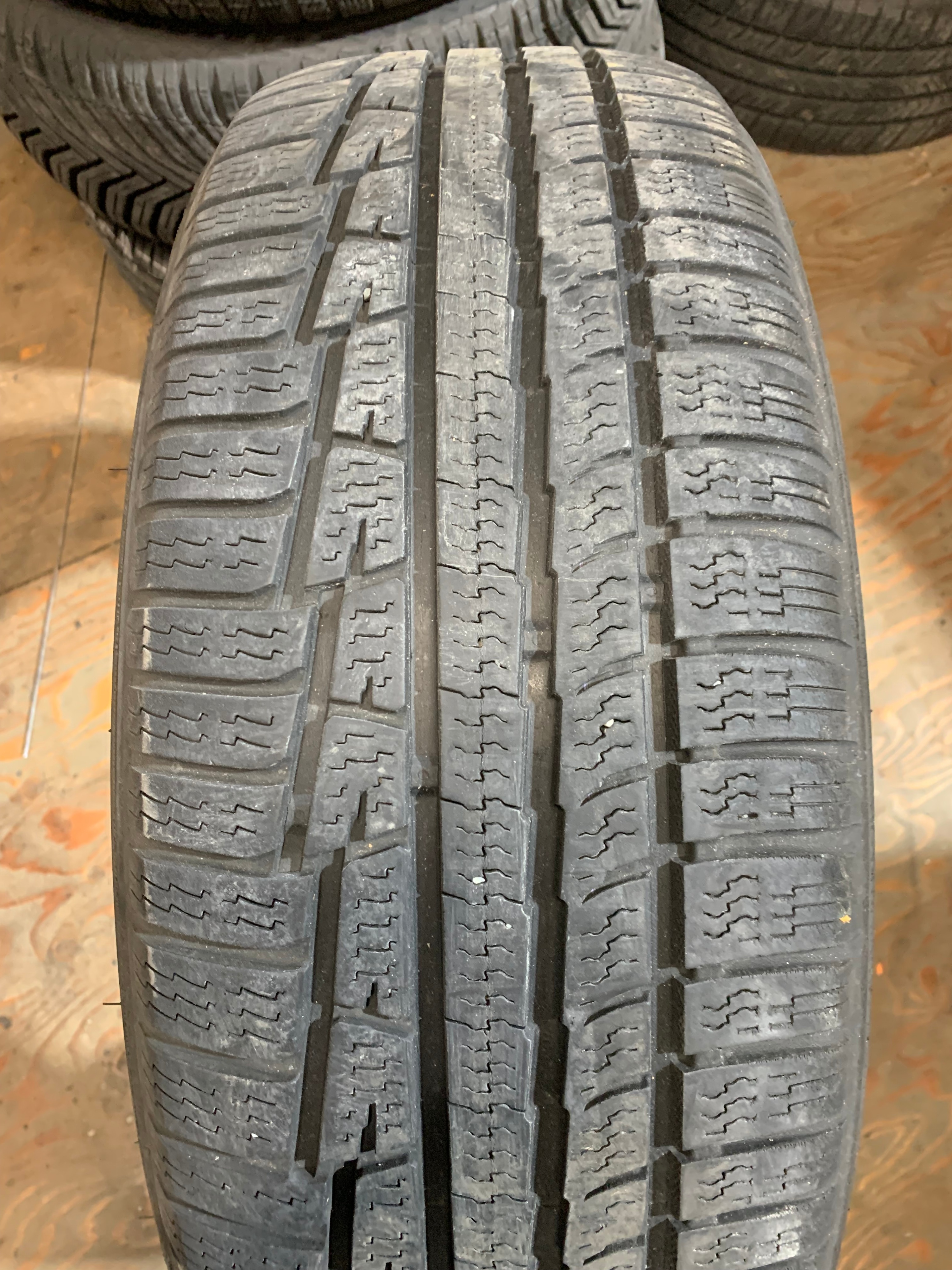 PAIR of 225/60/18 M+S 100W Nokian WRG3 with 80% tread