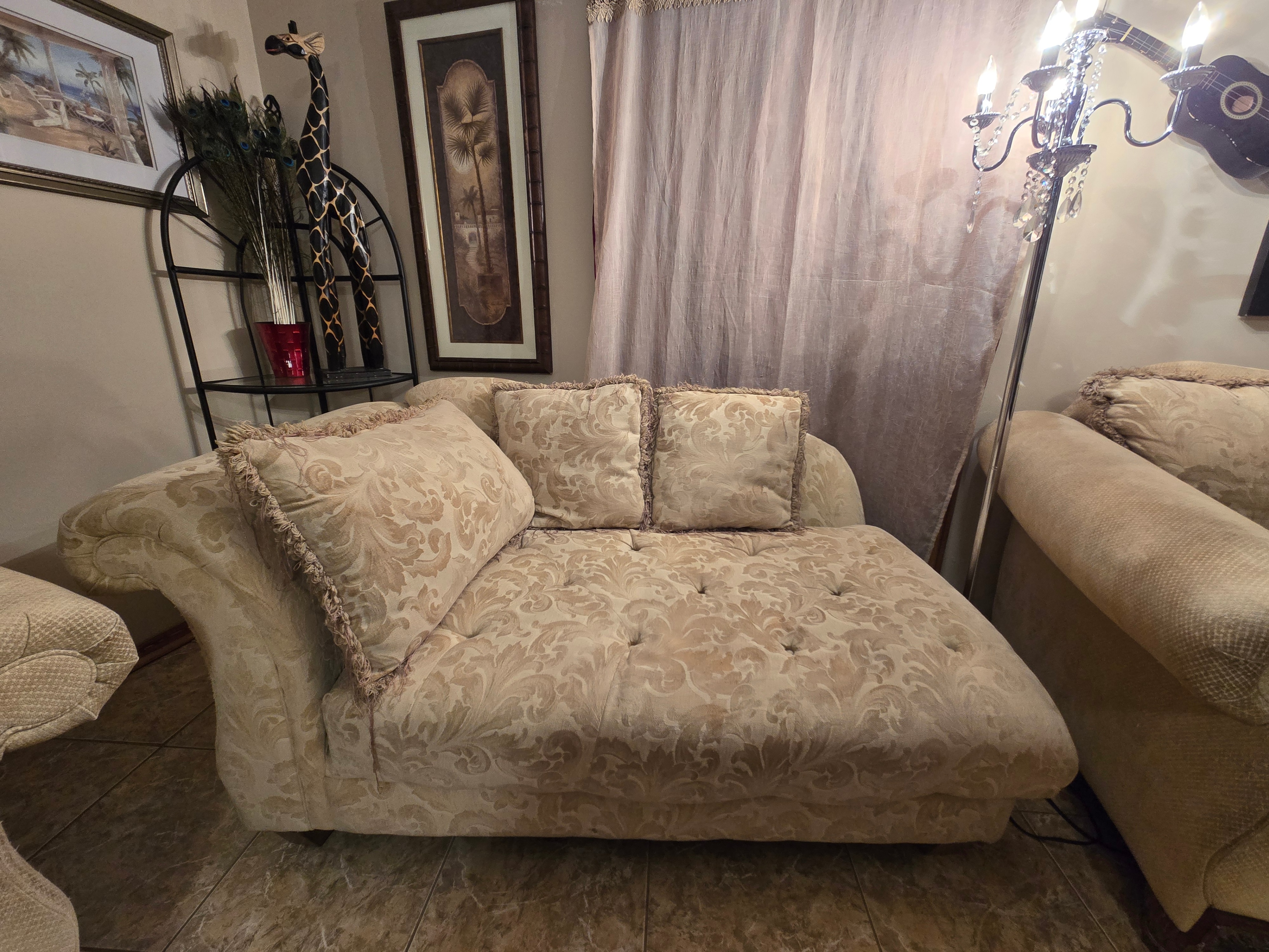 Three piece sofa set with chaise - photo 2