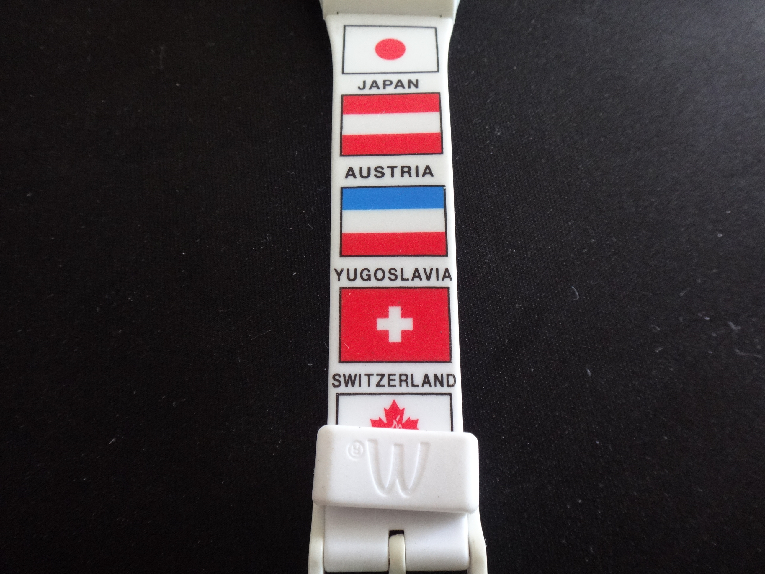 ✅♻️McDonald's Retro Olympic Plastic Watch (needs 377 battery) - photo 5