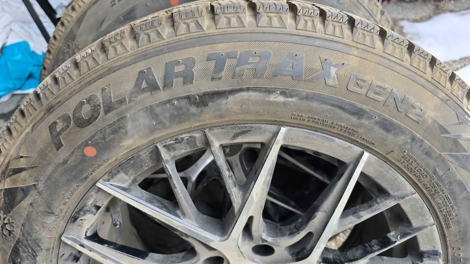 Brand new 17" 5x112 polar Trax gen 2 studied winter tires - photo 5