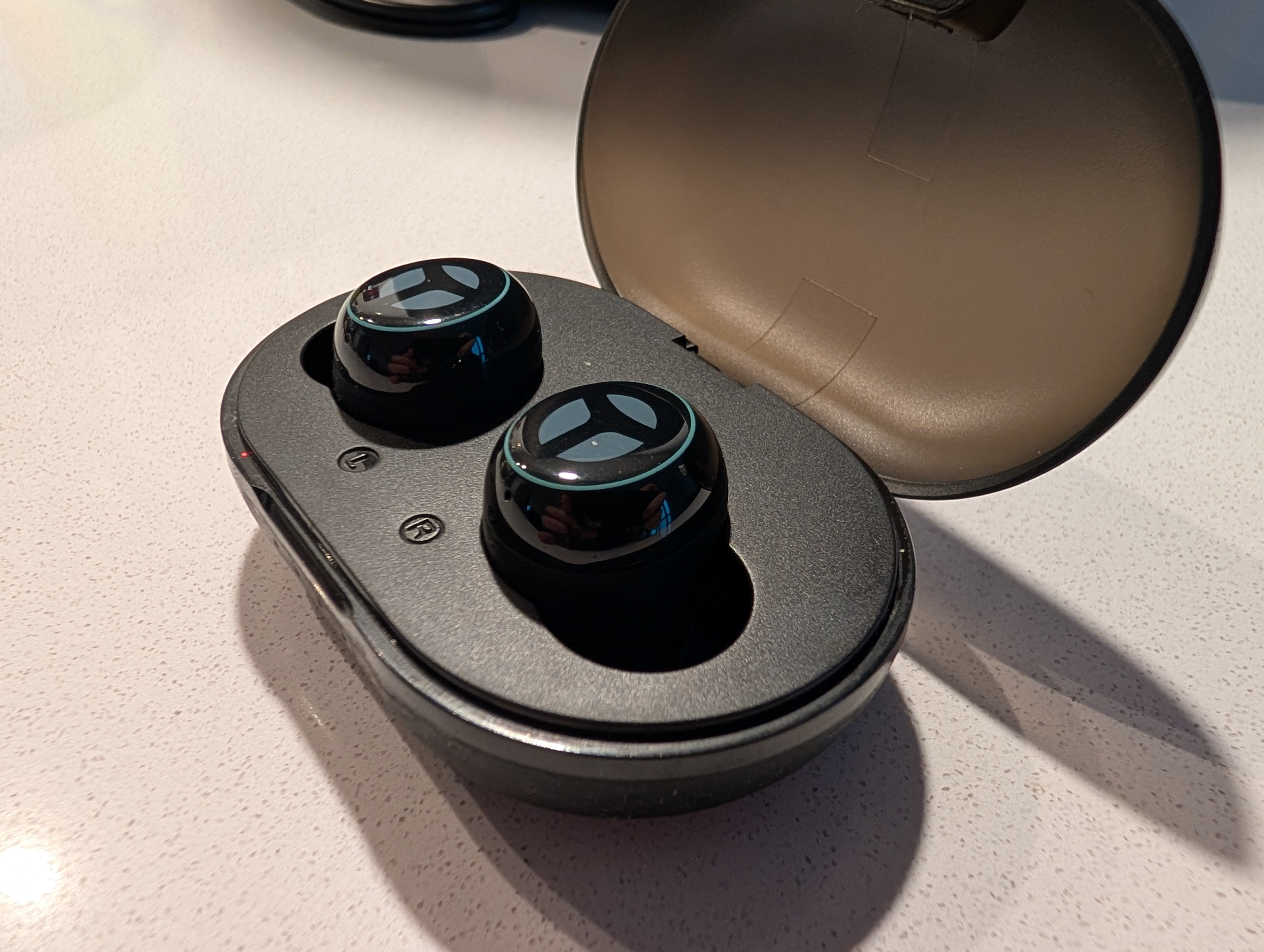 Tranya B530 Pro Wireless Earbuds - Qualcomm aptX & 64H Playtime