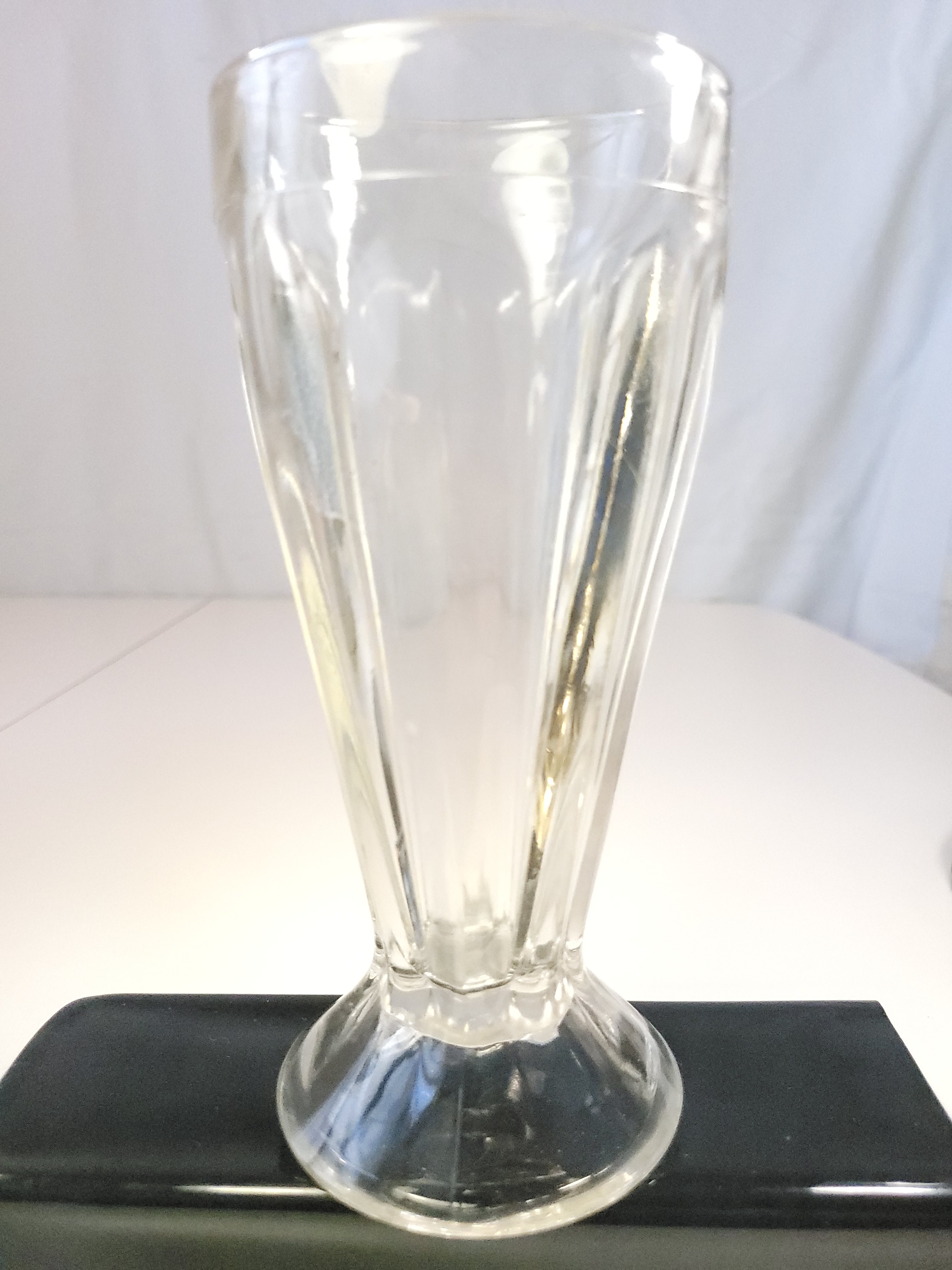 Heavy Ribbed Soda Fountain Glass – Classic 1960s Diner Milkshake - photo 3
