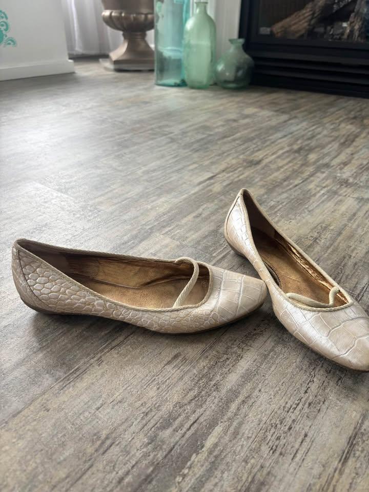 size 8 ladies shoes - photo 4