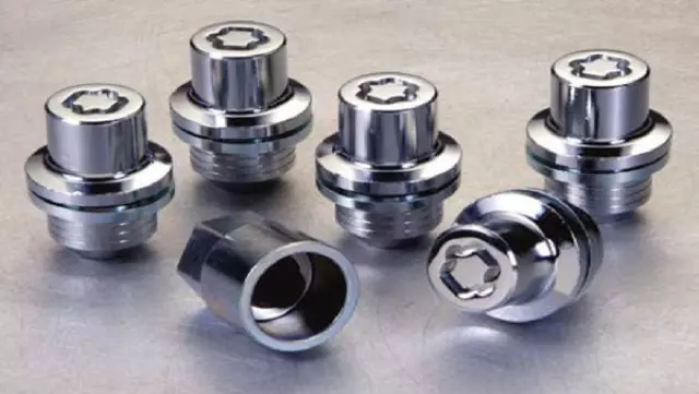 Locking Wheel Nuts - Chrome - OEM Land Rover (LR008794)