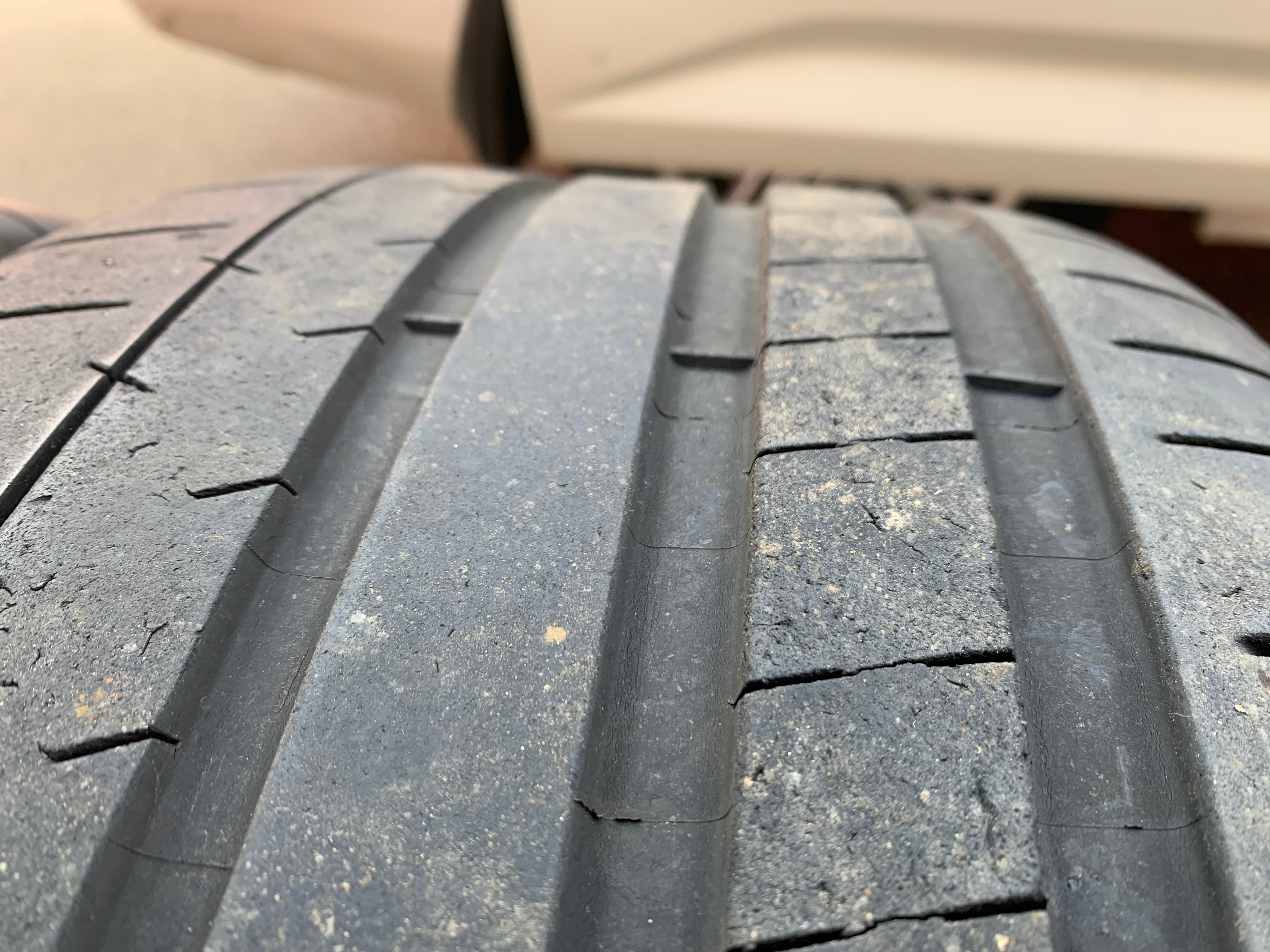 PAIR of 255/35/19 96Y XL Michelin Pilot Super Sport with 65% - photo 3