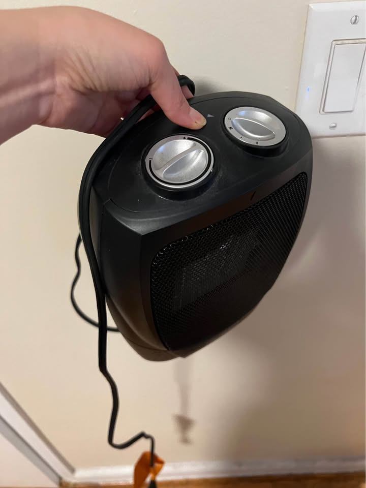 Black and decker heater - photo 2