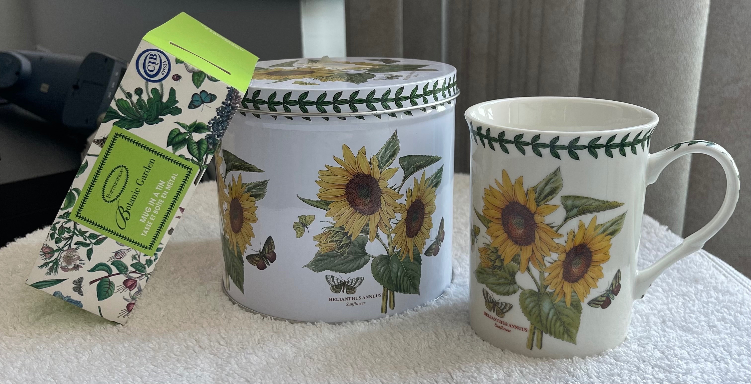 NIB Portmeirion Sunflower Mug & Tin - Great Gift!