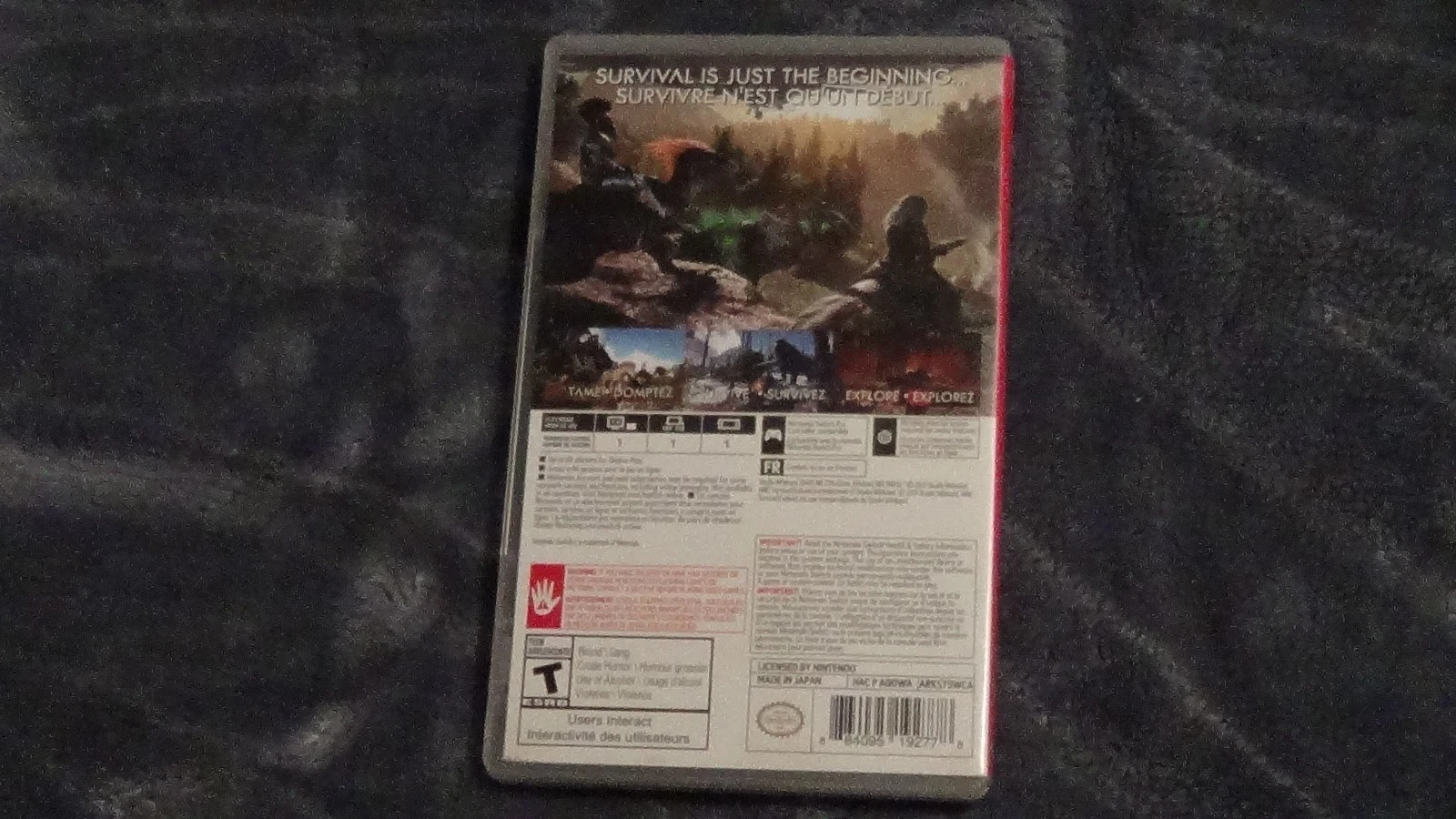 Ark: Survival Evolved (Nintendo Switch, 2018) - photo 2