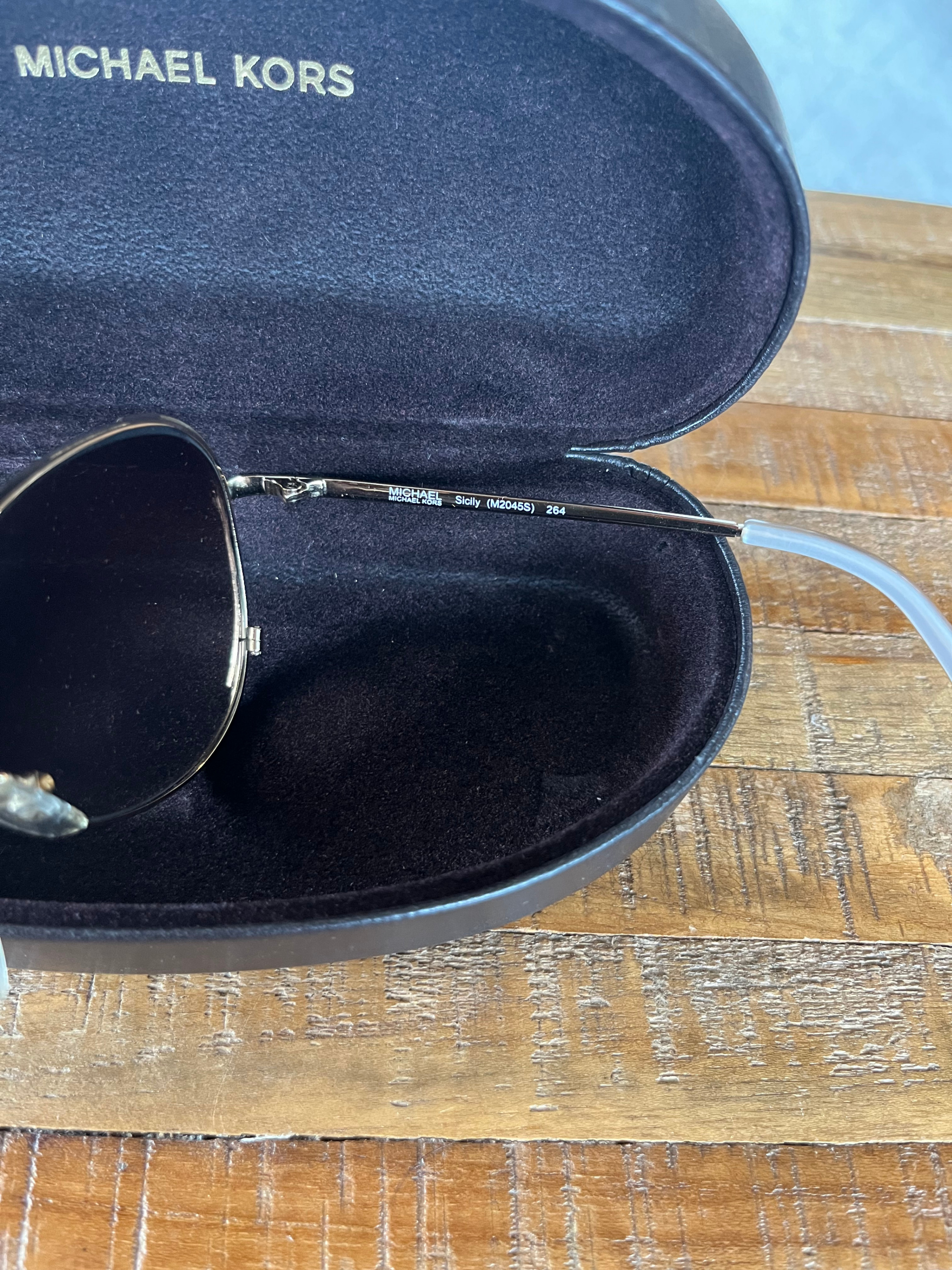Michael Kors Designer Aviator sunglasses - photo 3