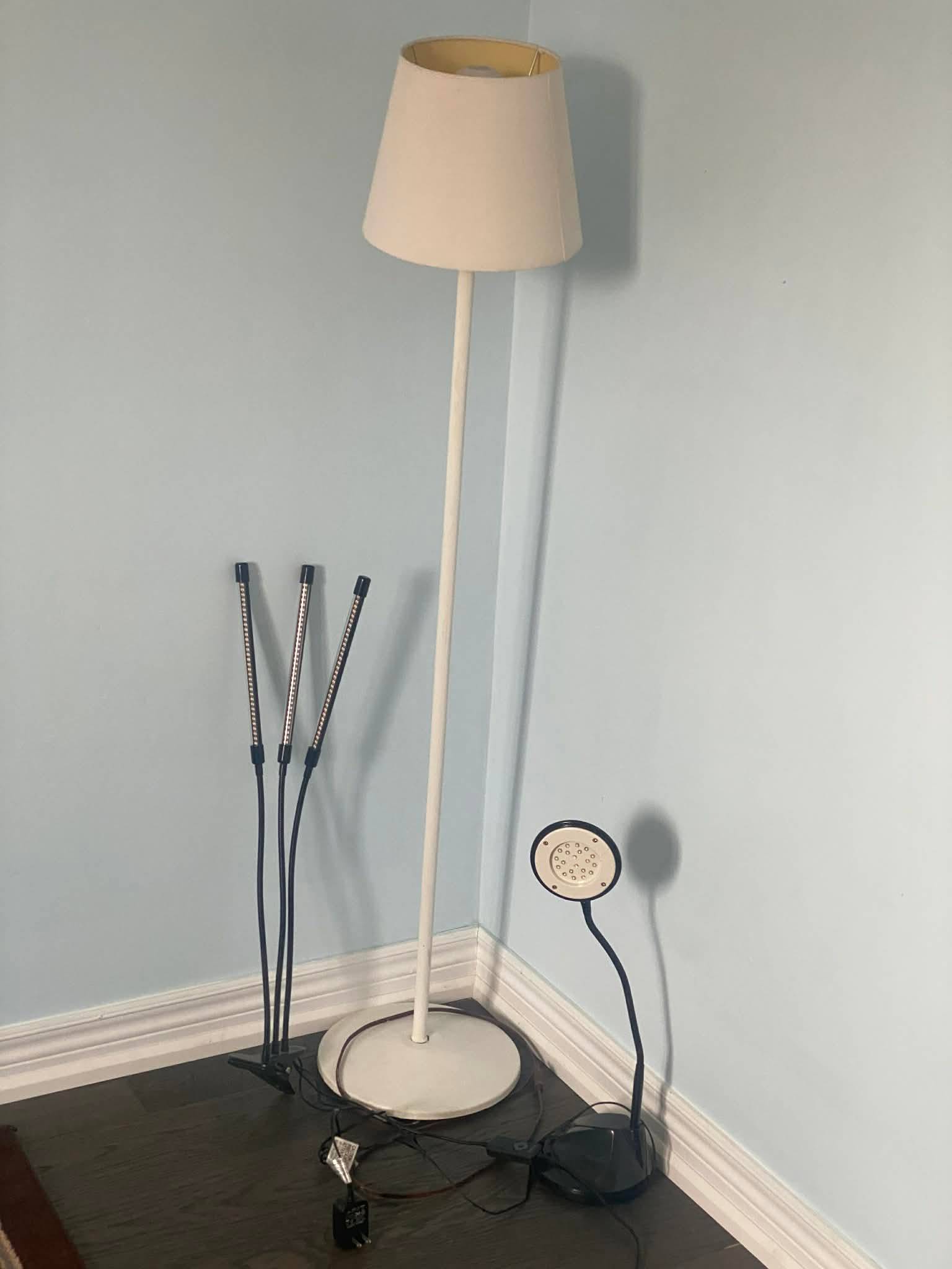 floor lamp three