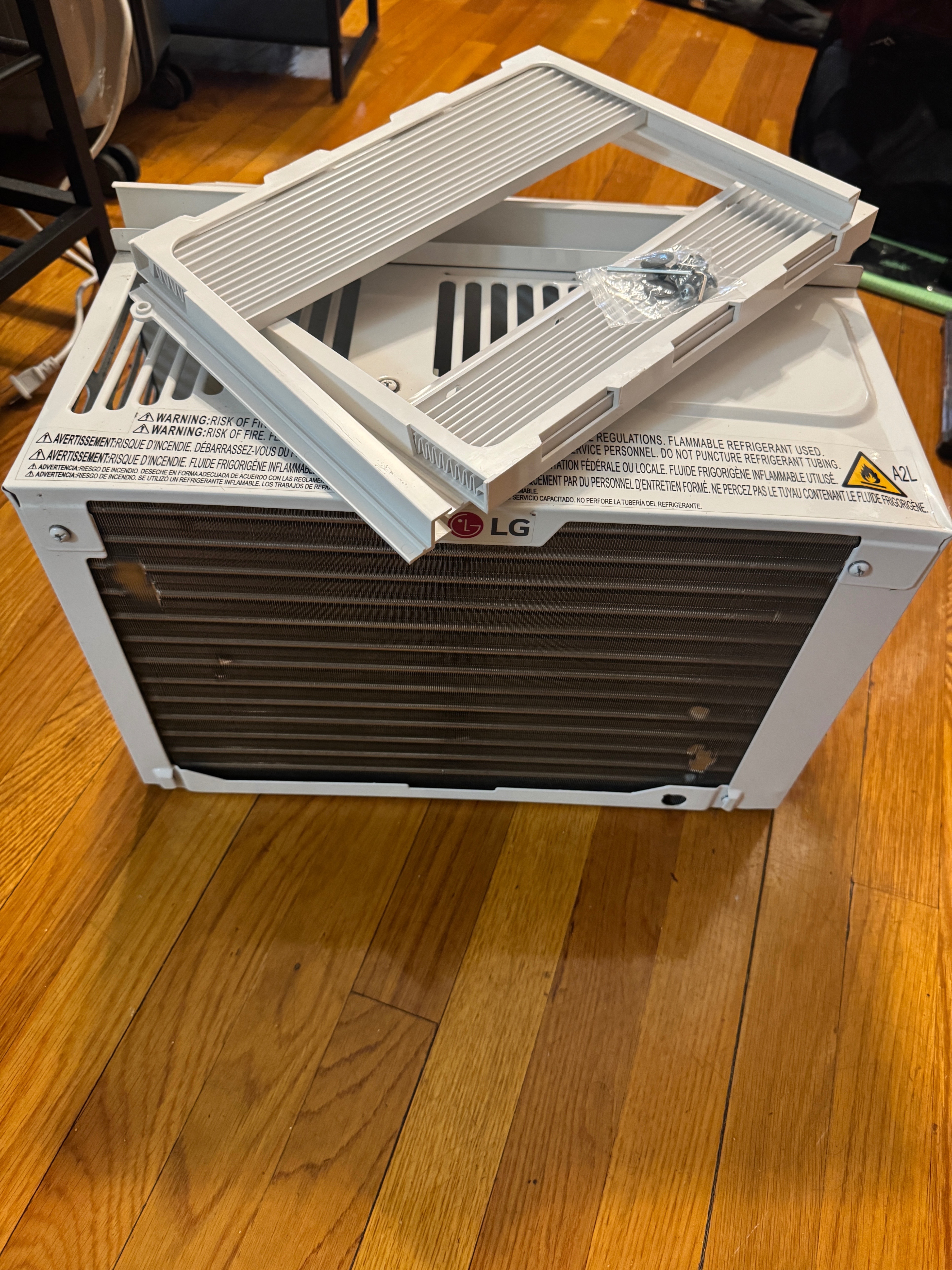 (Like New) LG 5,000 BTU Window Air Conditioner - photo 2