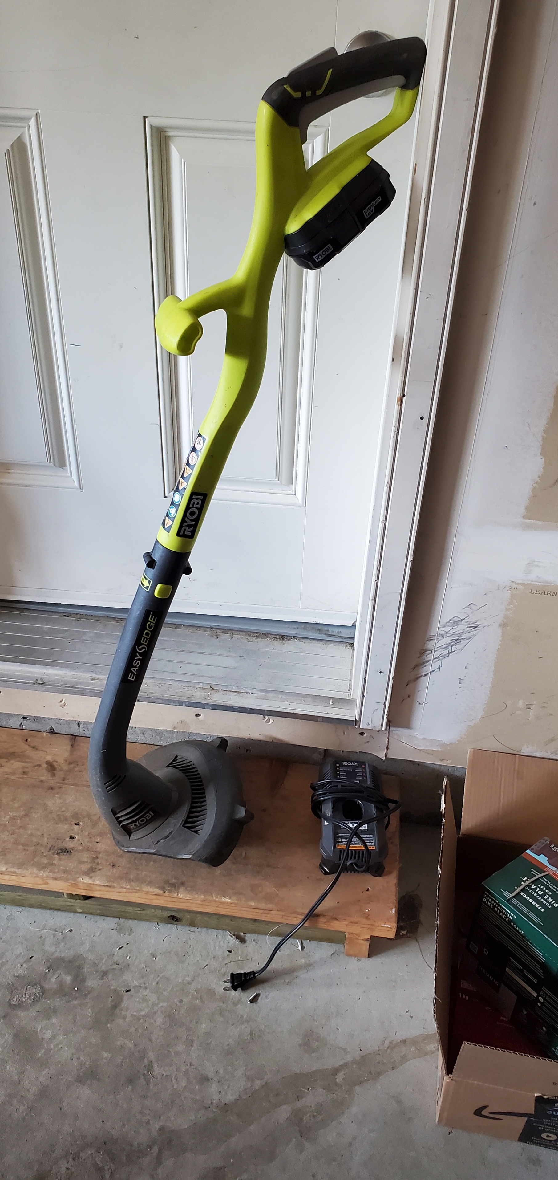 Ryobi ONE+ 18V Cordless Weed wacker and battery charger
