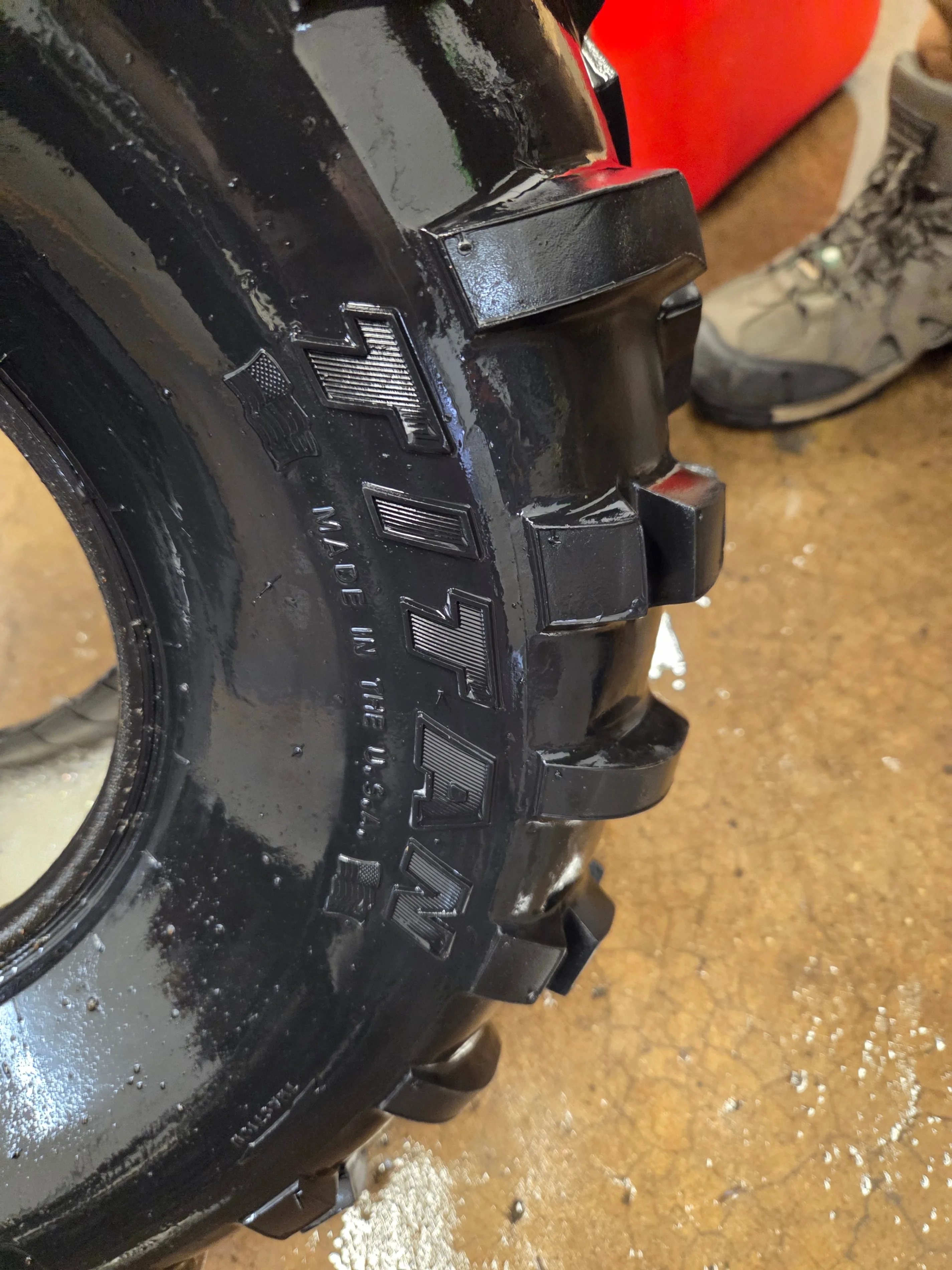 BRAND NEW! TITAN ATV TIRE AT489 23X7-10 , TUBELESS - photo 3