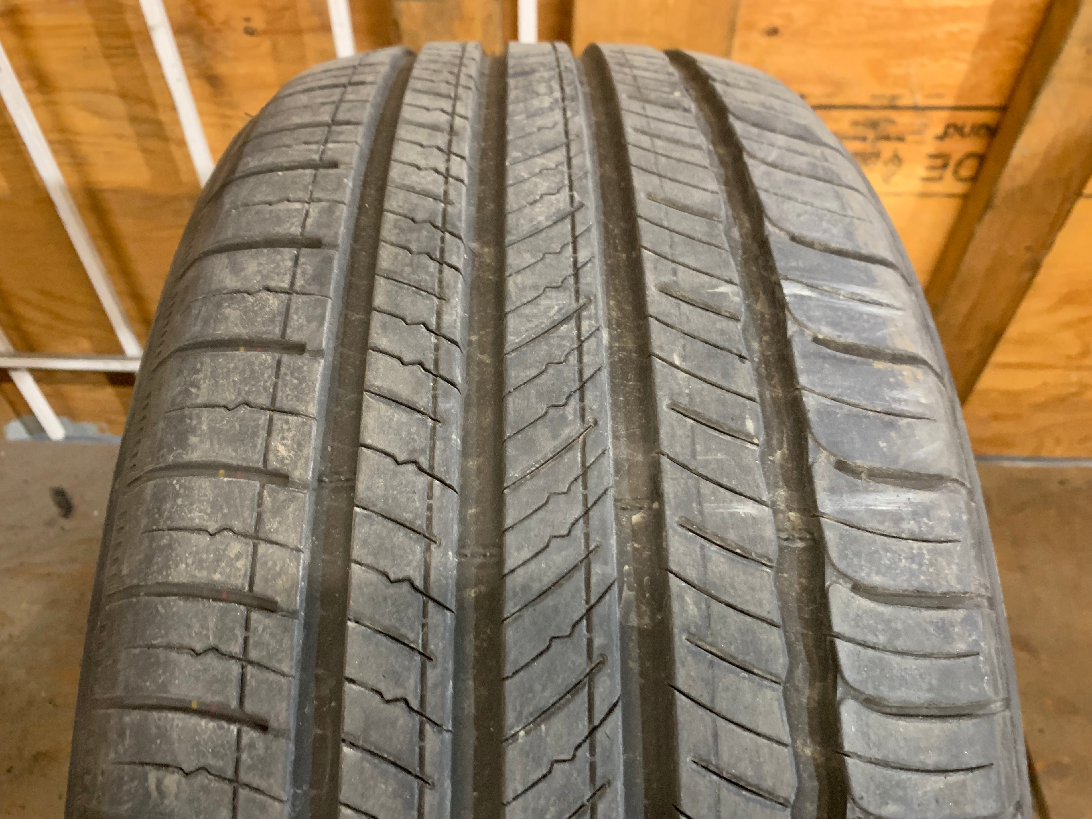 1 X single 255/45/20 M+S Michelin primacy Tour A/S GOE 80% tread - photo 3