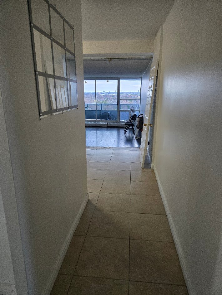 3 bedroom 2 full washroom apartment for rent - photo 5