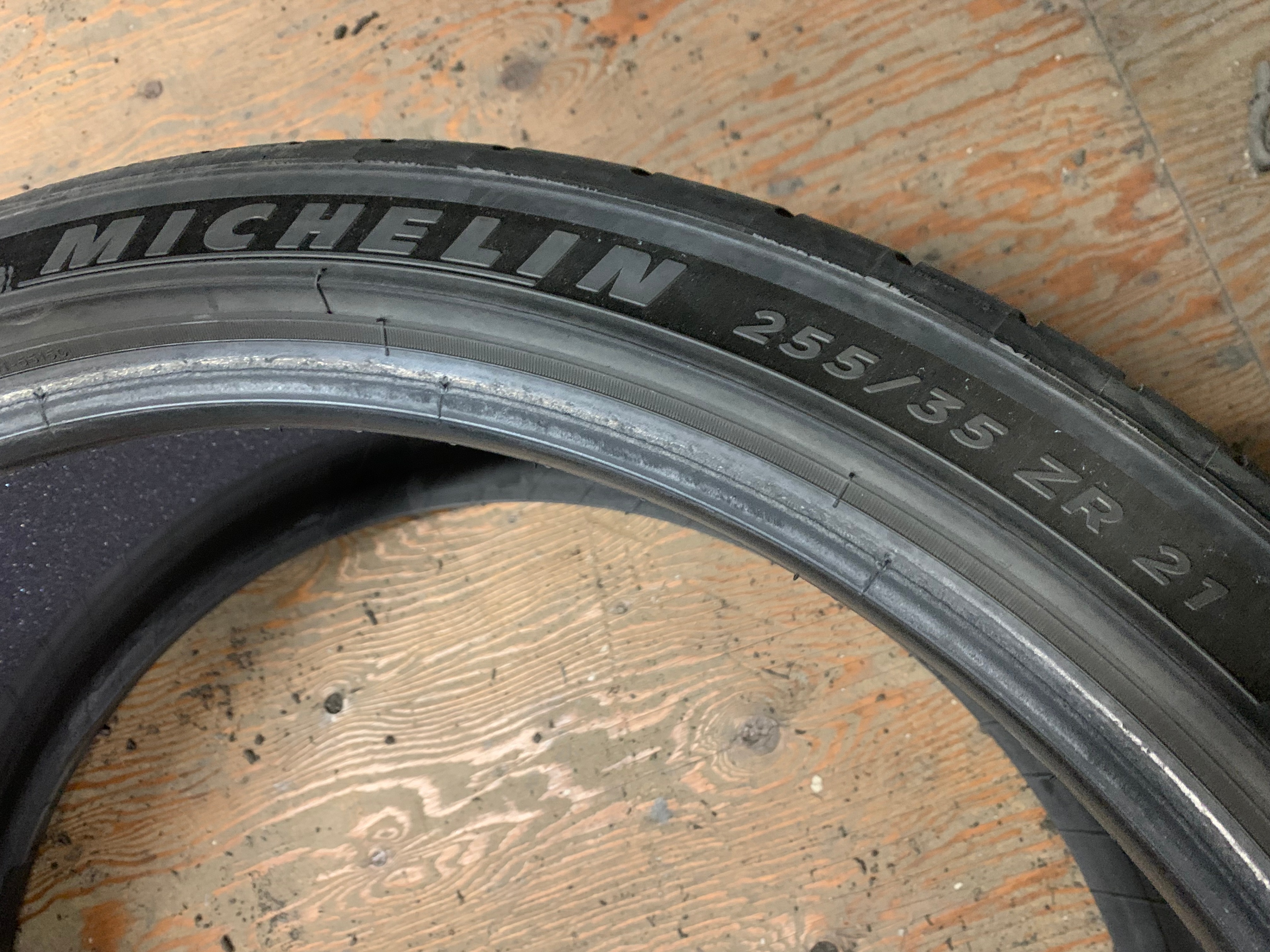 PAIR of 255/35/21 98W M+S Michelin Pilot Sport AS4 with 60% - photo 5