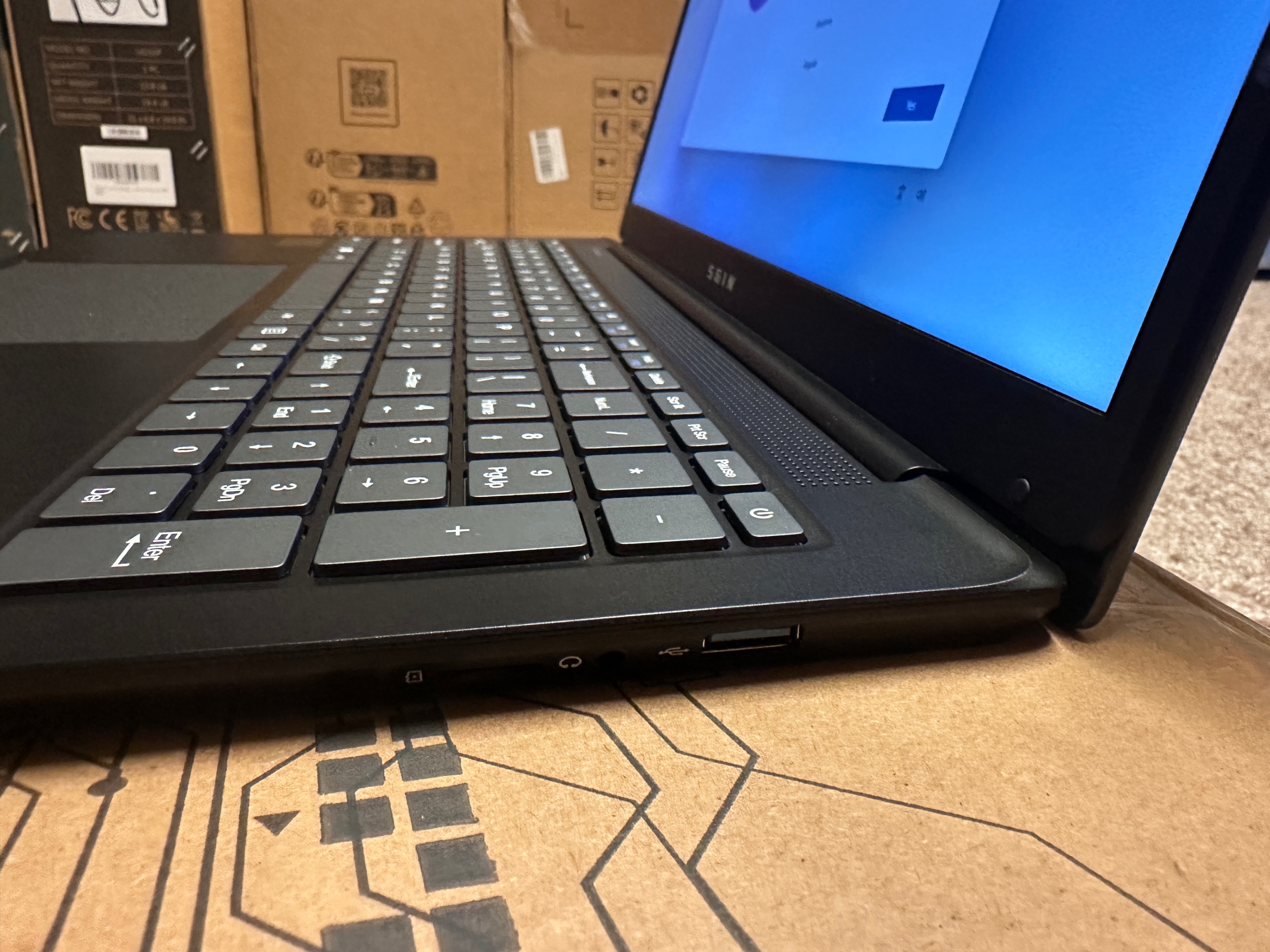 NEW: 17.3" Laptops Computer 8GB/512GB SSD Notebook expandable TF - photo 5