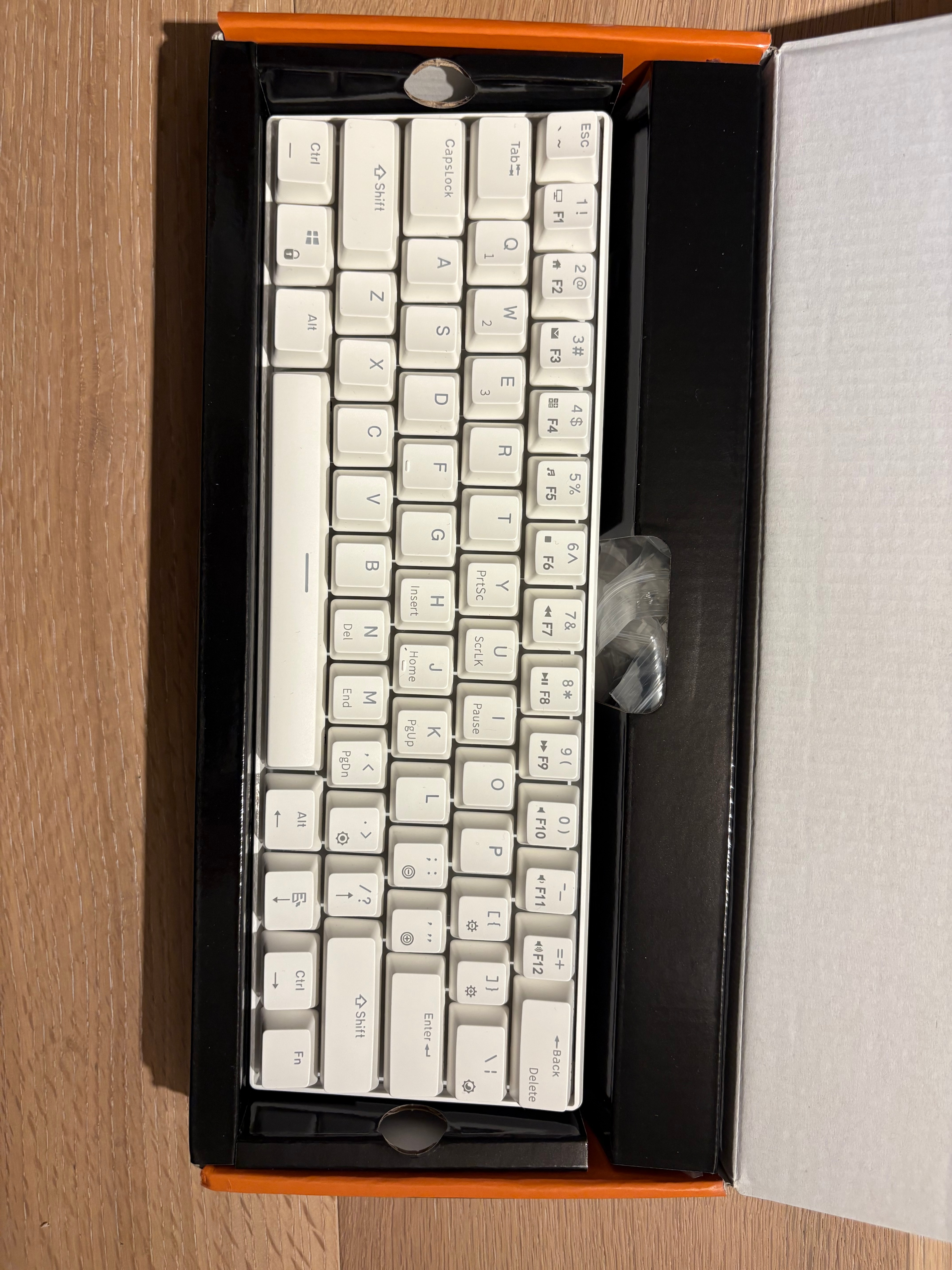 Wireless Mechanical Keyboard RGB Brown Switch ROYAL KLUDGE RK61