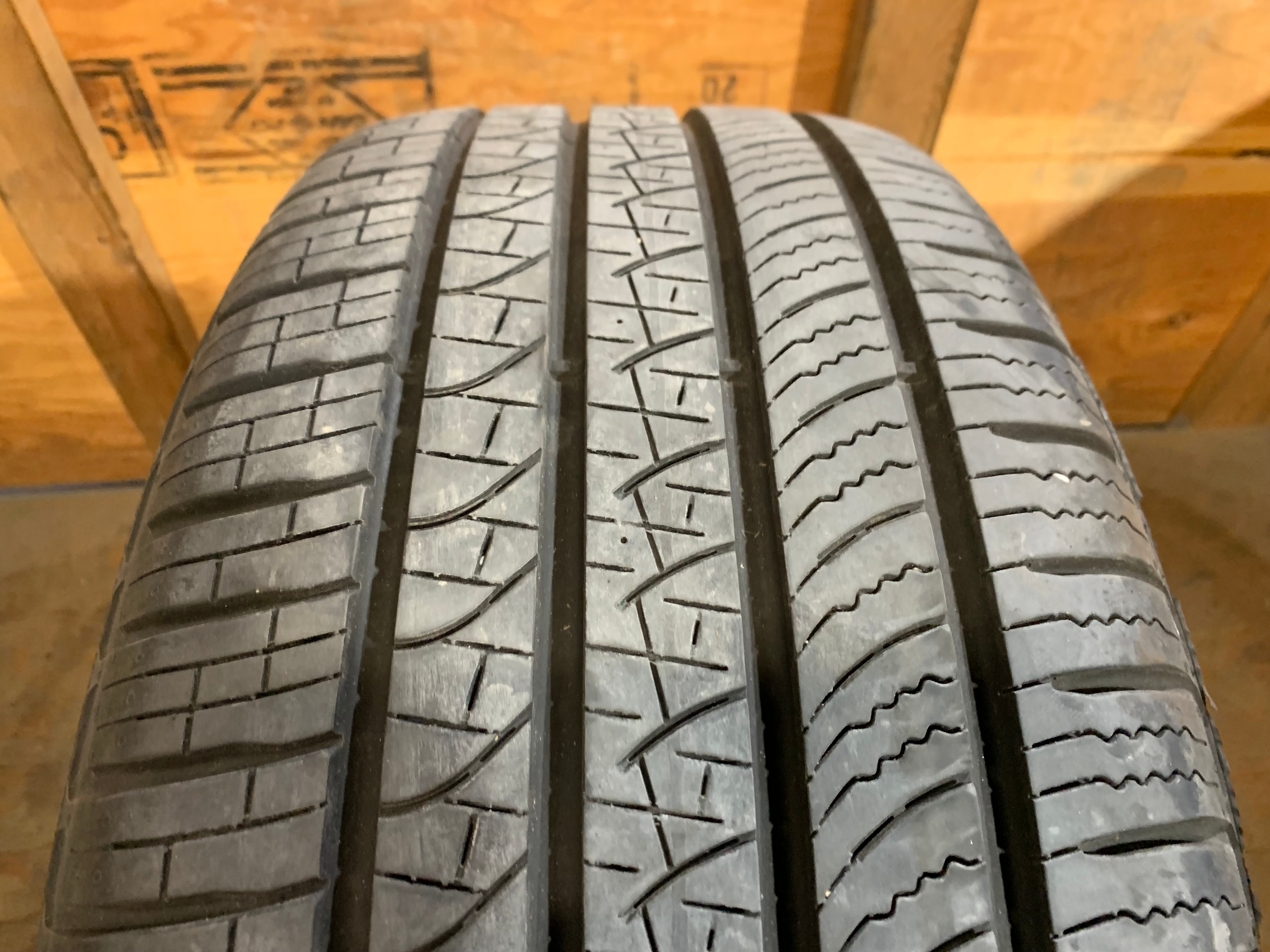 1 x single 255/50/20 M+S Pirelli scorpion zero A/S LR 80% tread - photo 3