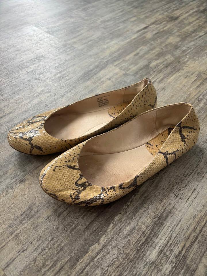 size 8 flats - photo 3
