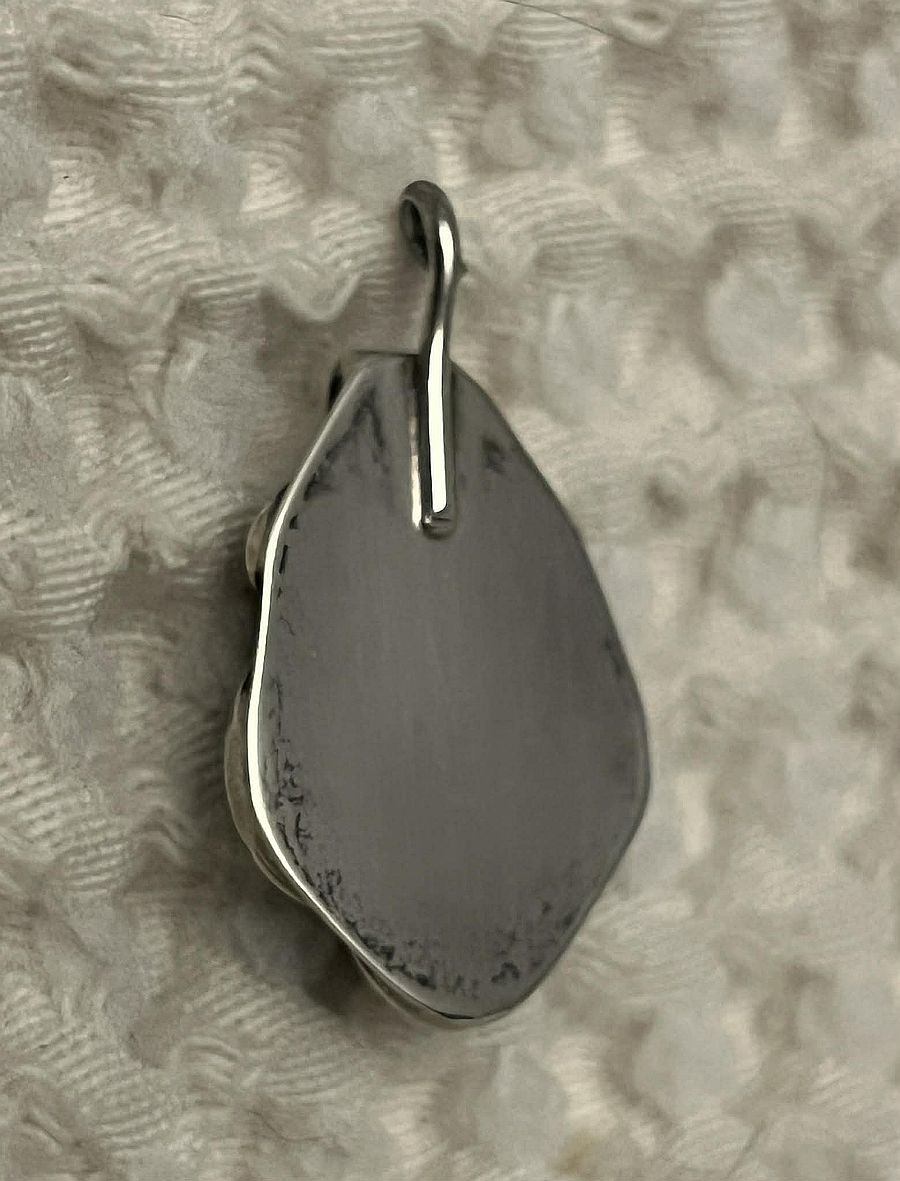 Turquoise and Silver Pendant - photo 3