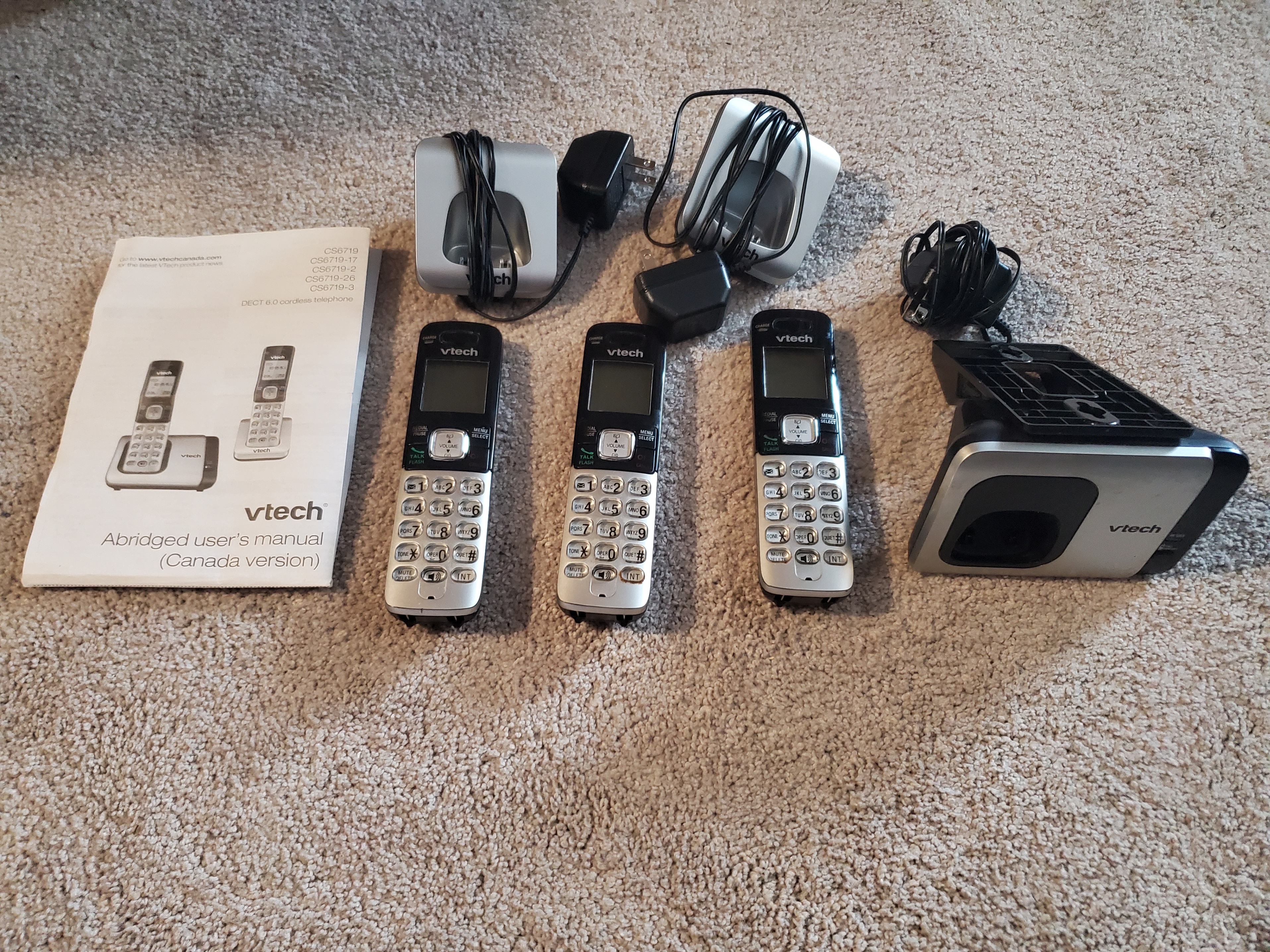 VTech 3-Handset Cordless Phone System, Caller ID + Call Waiting