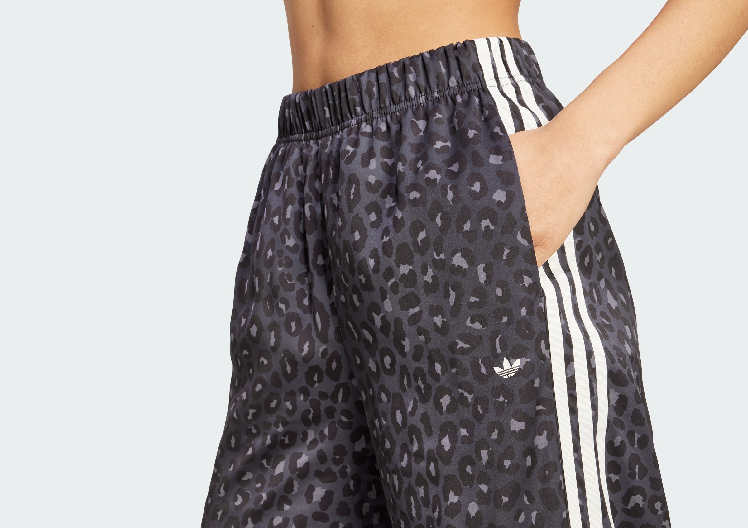 Originals Wide Leg Satin Pants- M.L authentic adidas - photo 2