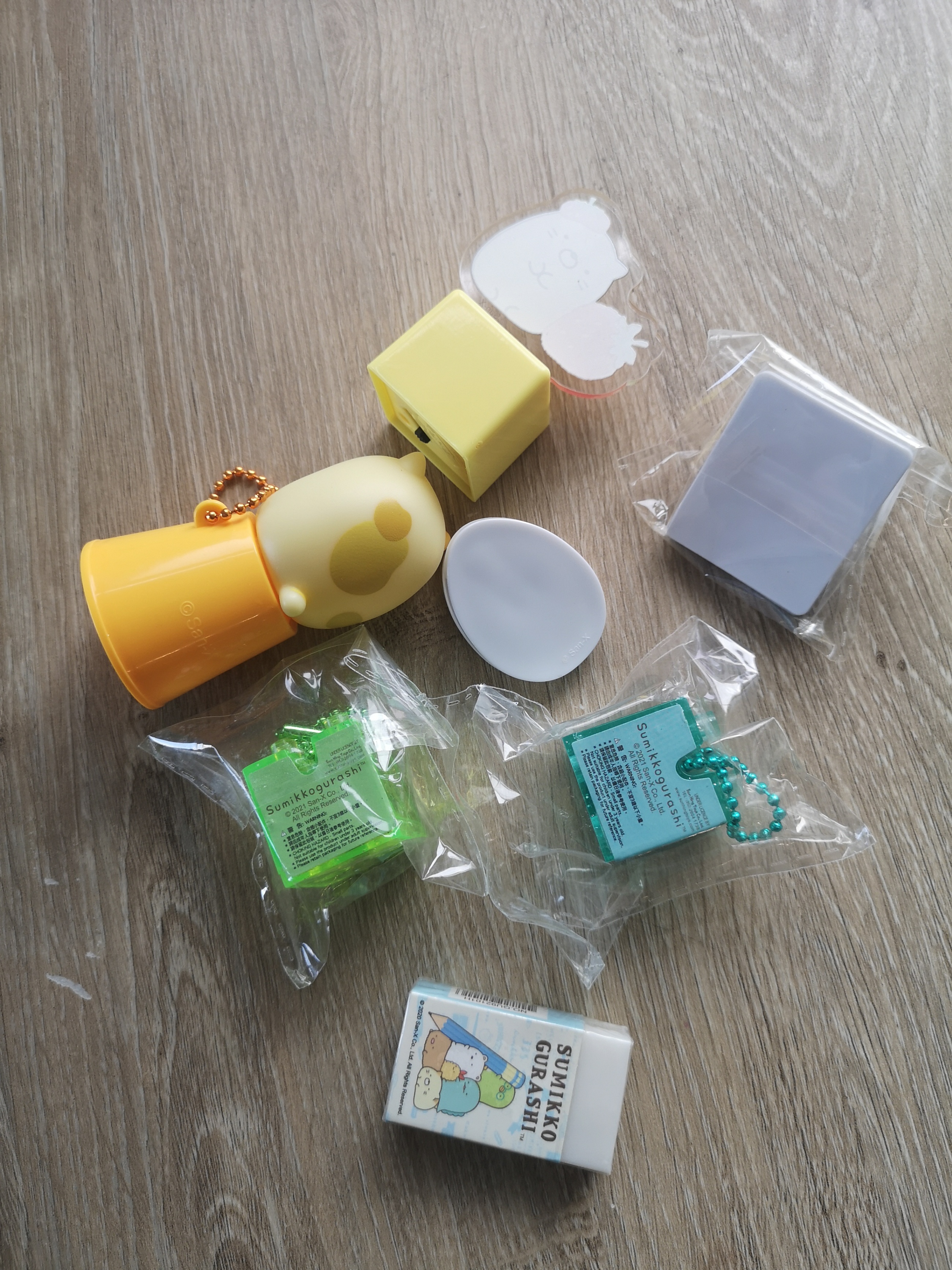 Authentic Sumikko Gurashi bundle - photo 2