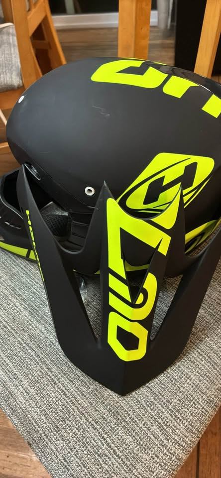 New Full Face MotorCross Motorcycle Helmet size Small and Med - photo 4