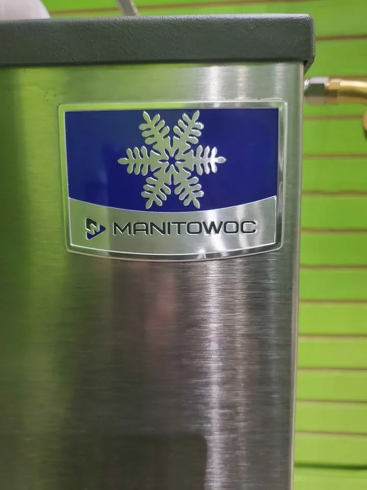 Manitowoc Air Cooled Countertop Nugget Ice Maker / Dispenser - photo 2