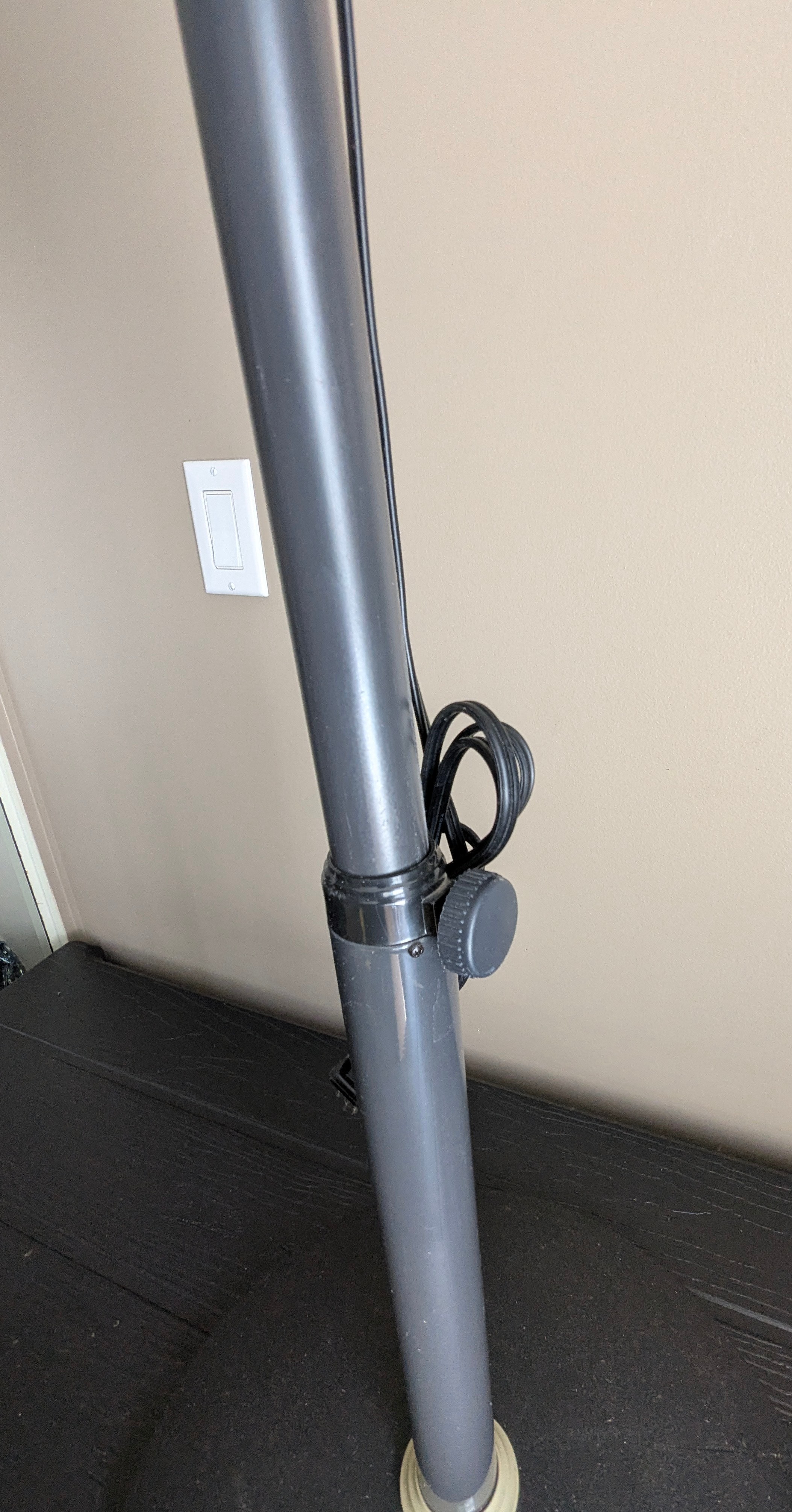 Vertical fan (1 m) 3 speeds (fully working and no damage) - photo 2