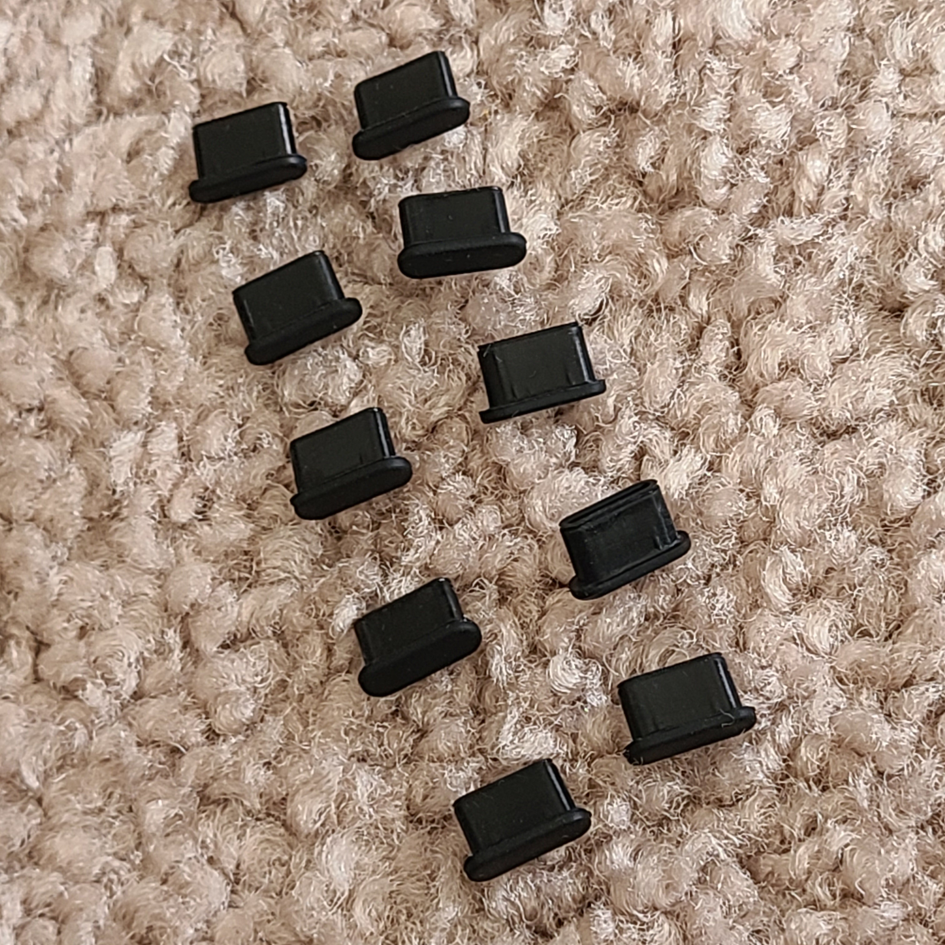 10pc/1 bag USB Type C Silicone Dust Covers (Stock: 4 bags)