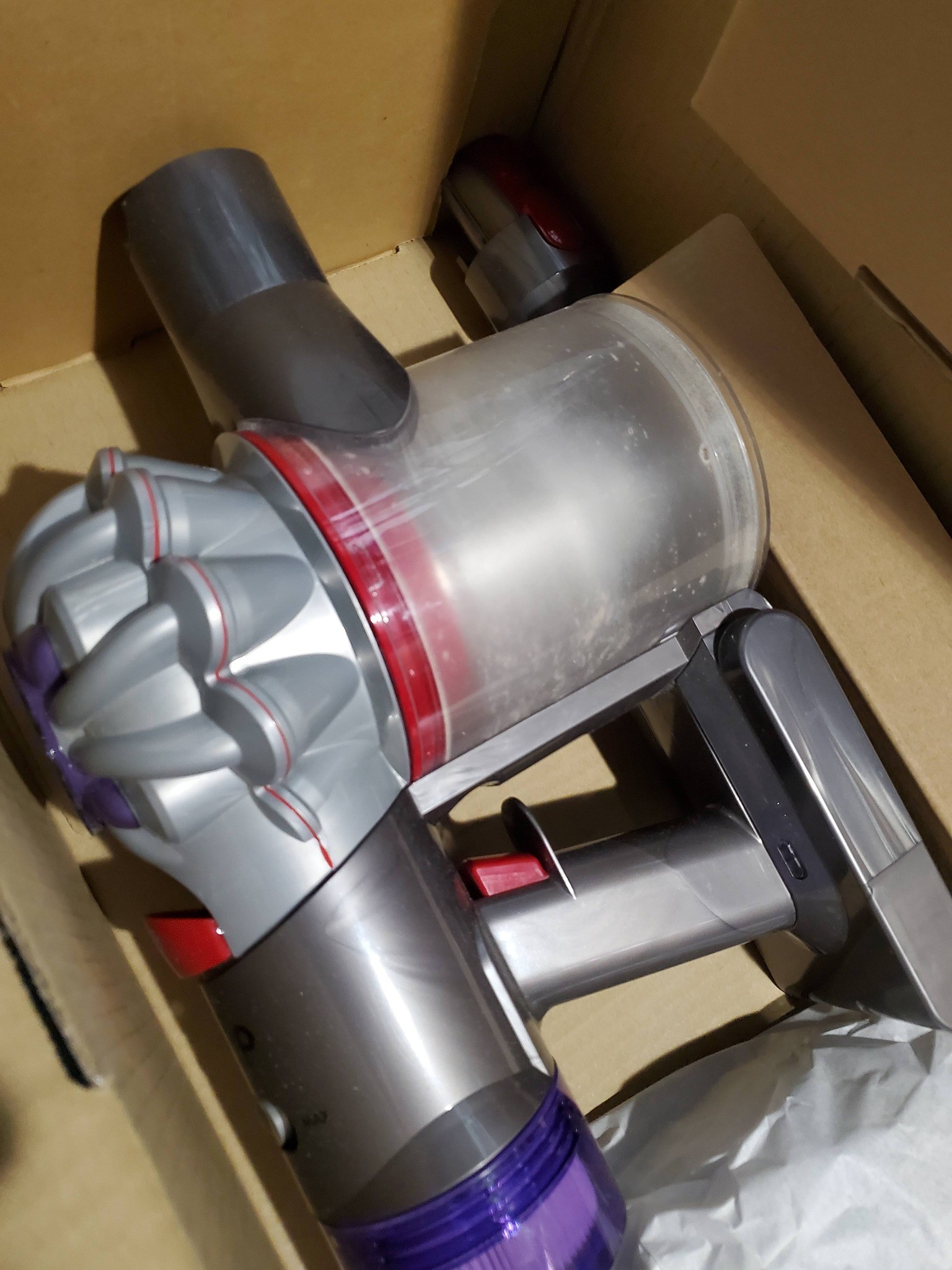 Dyson V7 Advanced Cordless Vacuum - photo 3