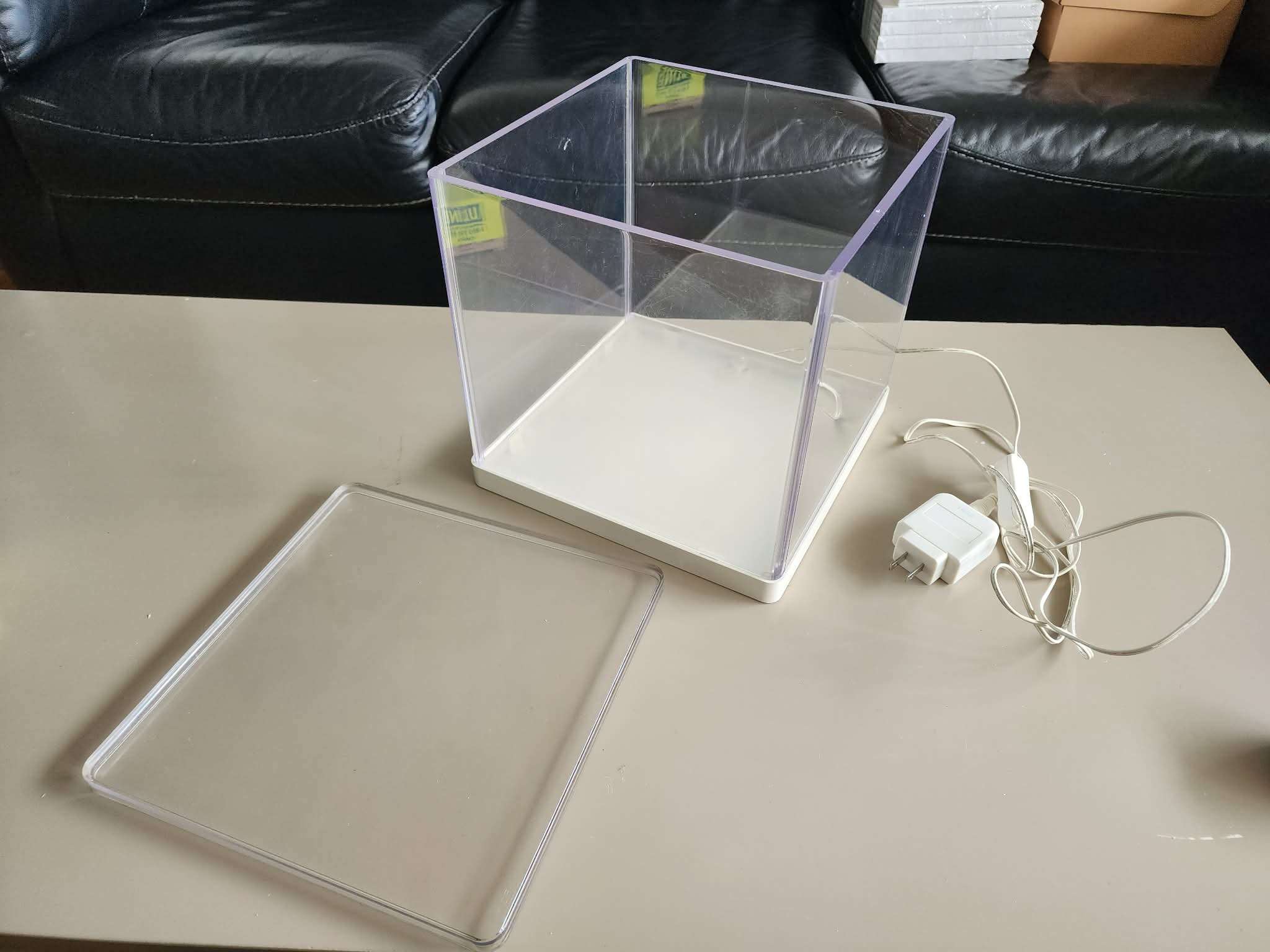LED Acrylic Display Box (Discontinued Ikea SYNAS) - photo 3