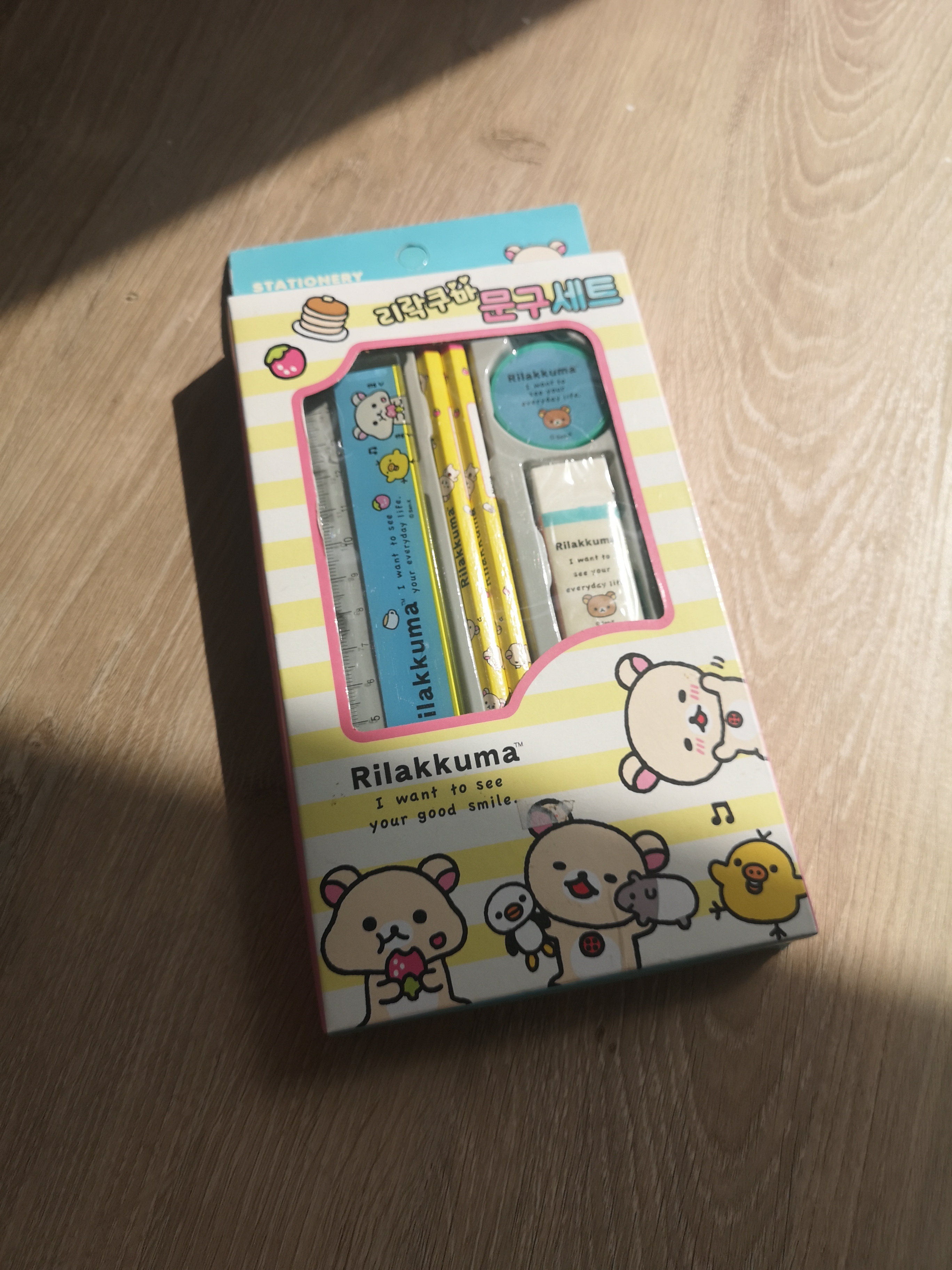 Rilakkuma Stationery Set Authentic. Brand new and unused.
