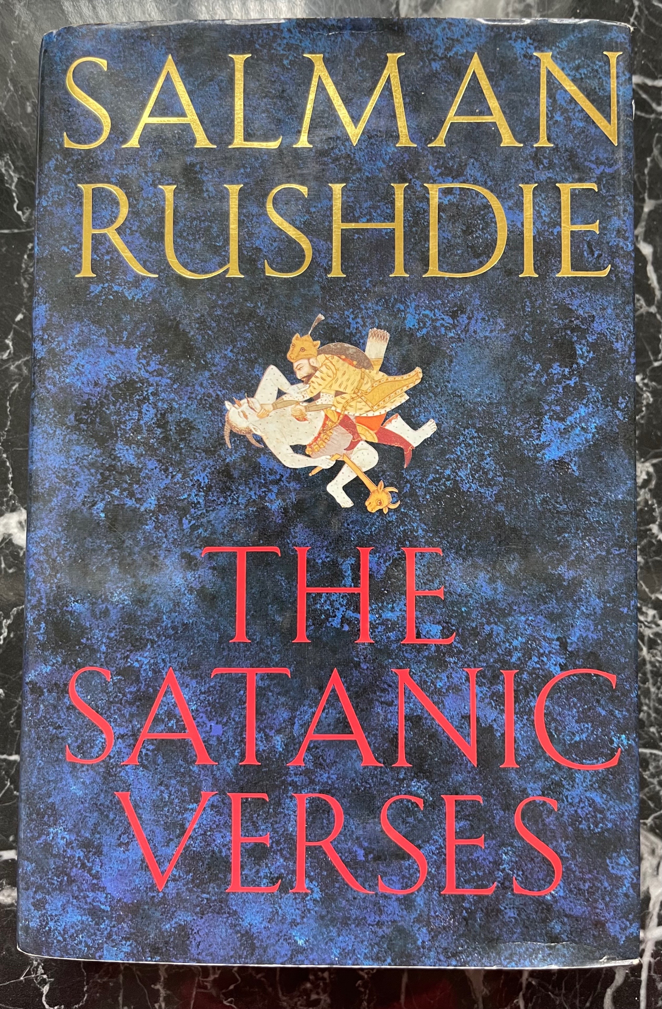 The Satanic Verses by Salman Rushdie–1st Edition, Viking UK 1988 - photo 2