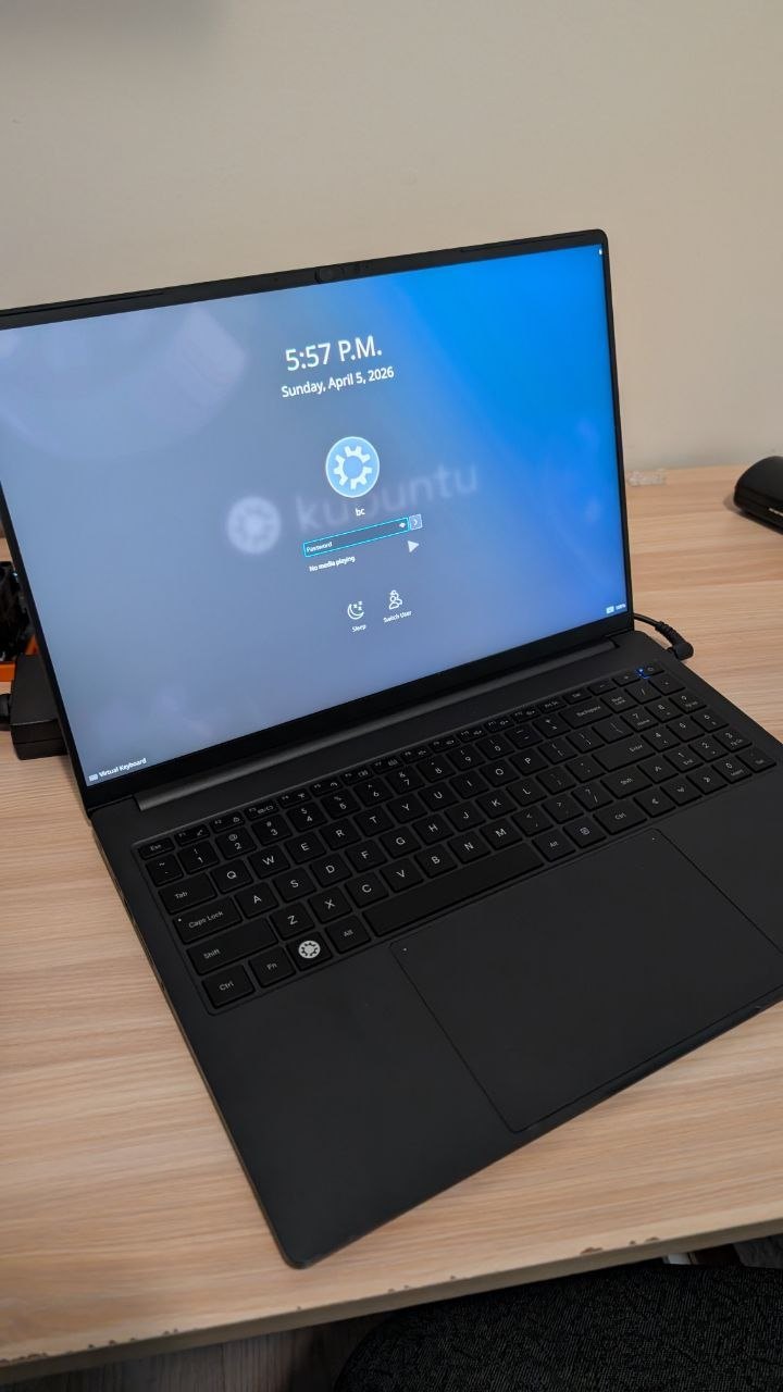 48GB Ram KFocus 16" Laptop - photo 2