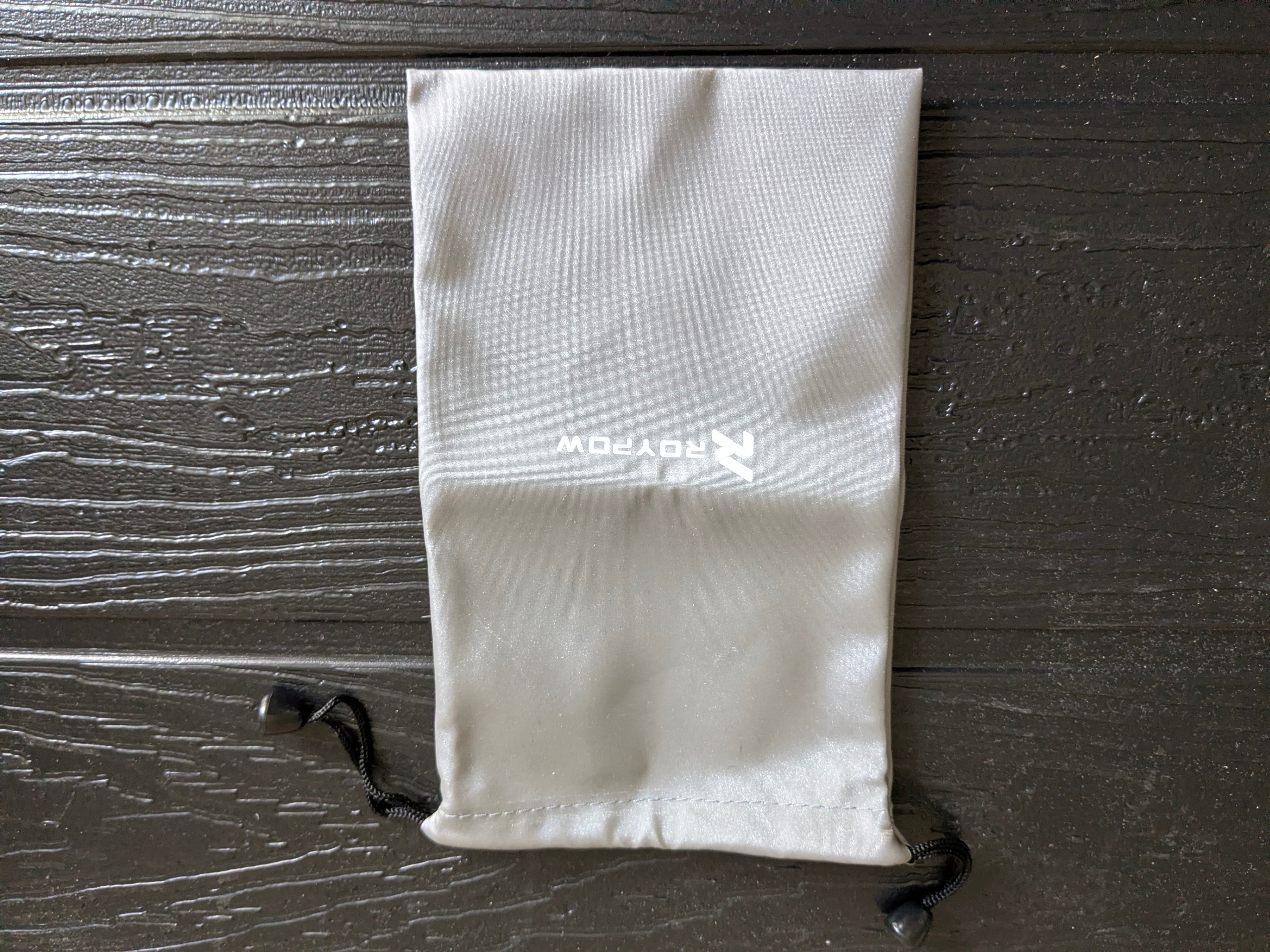 Roypow Free bag for delicate things (glasses, etc)
