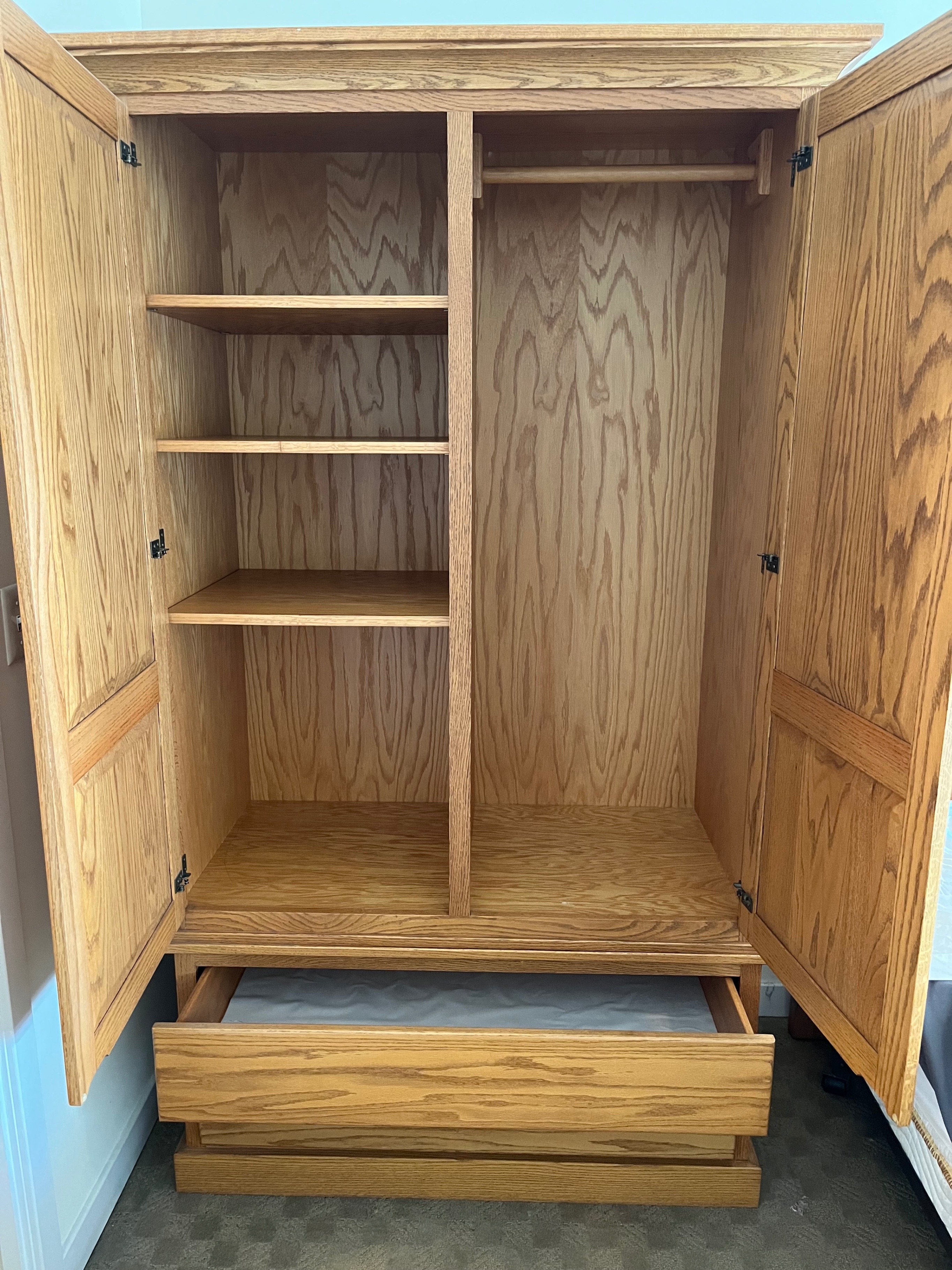 Solid Red Oak 6-Piece Bedroom Set - photo 2