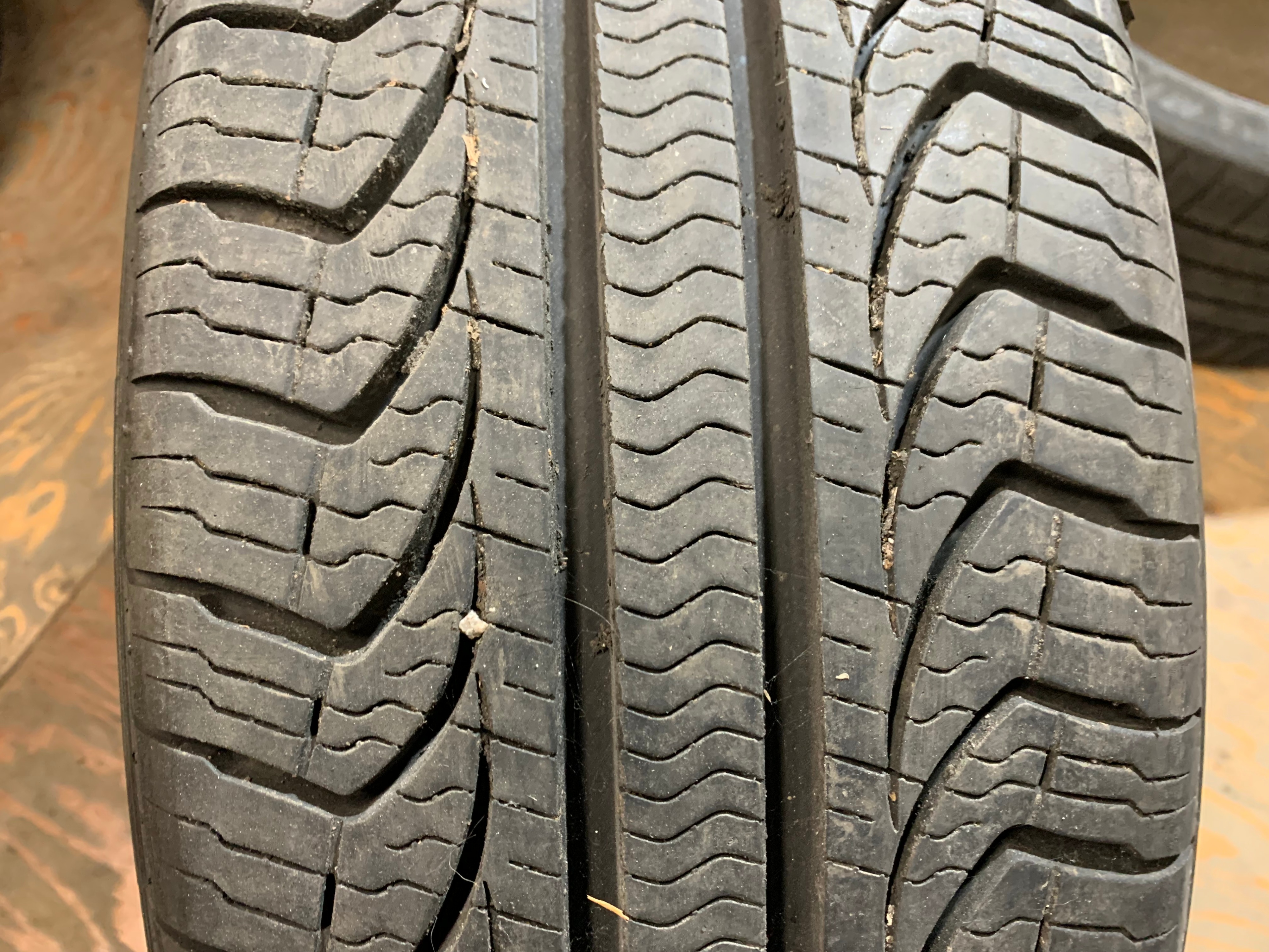 1 X single 215/55/17 Pirelli P4 Persist A/S Plus New take off - photo 2