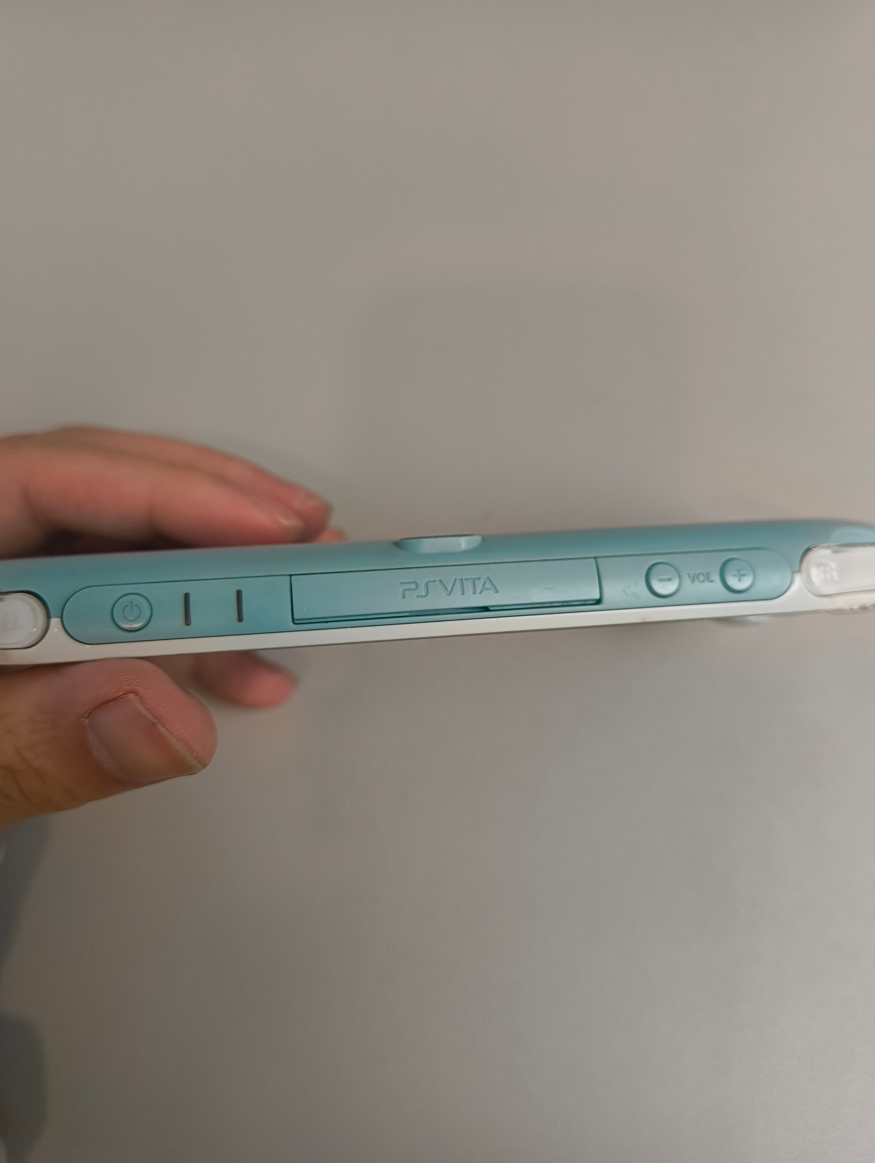 PSVita2000 modded - photo 3